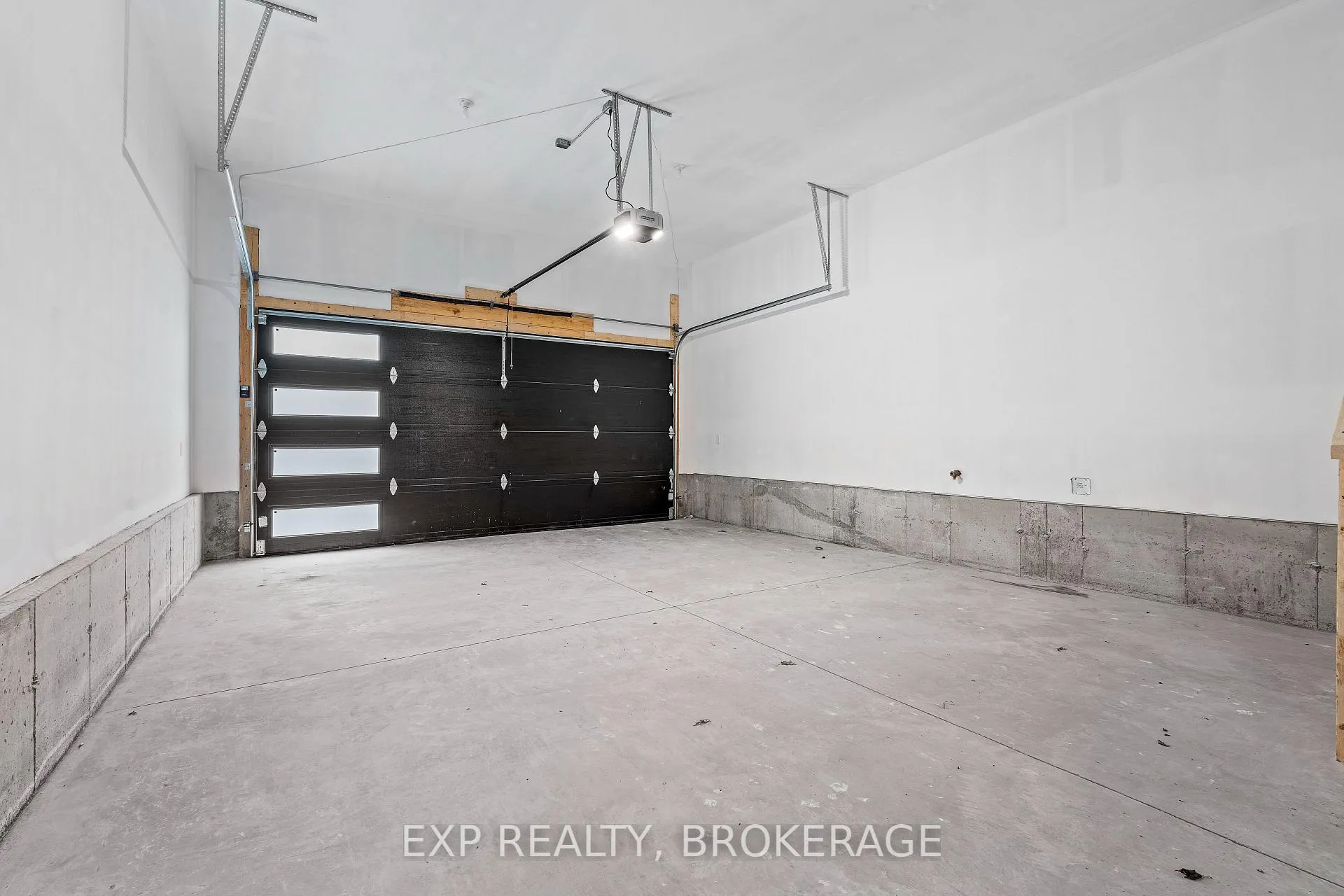 Photo 43 of 1257 Carfa Crescent, Kingston, City Northwest — HOMEH