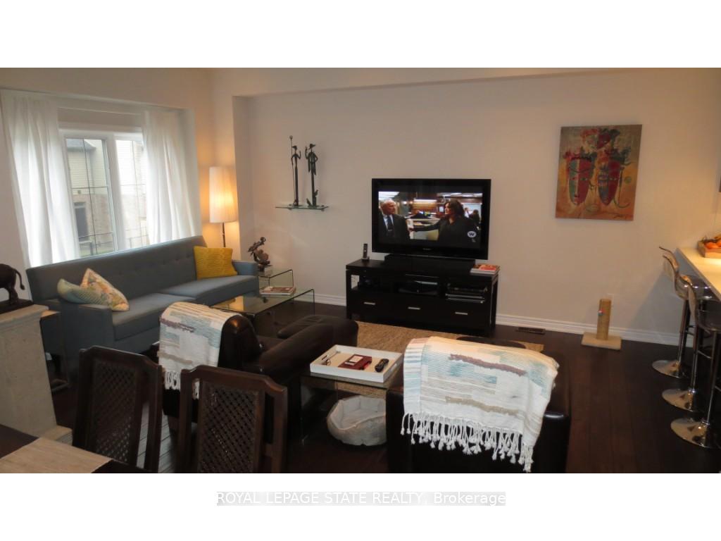 Photo 16 of 7 Lakewalk Drive, Hamilton, Lakeshore — HOMEH