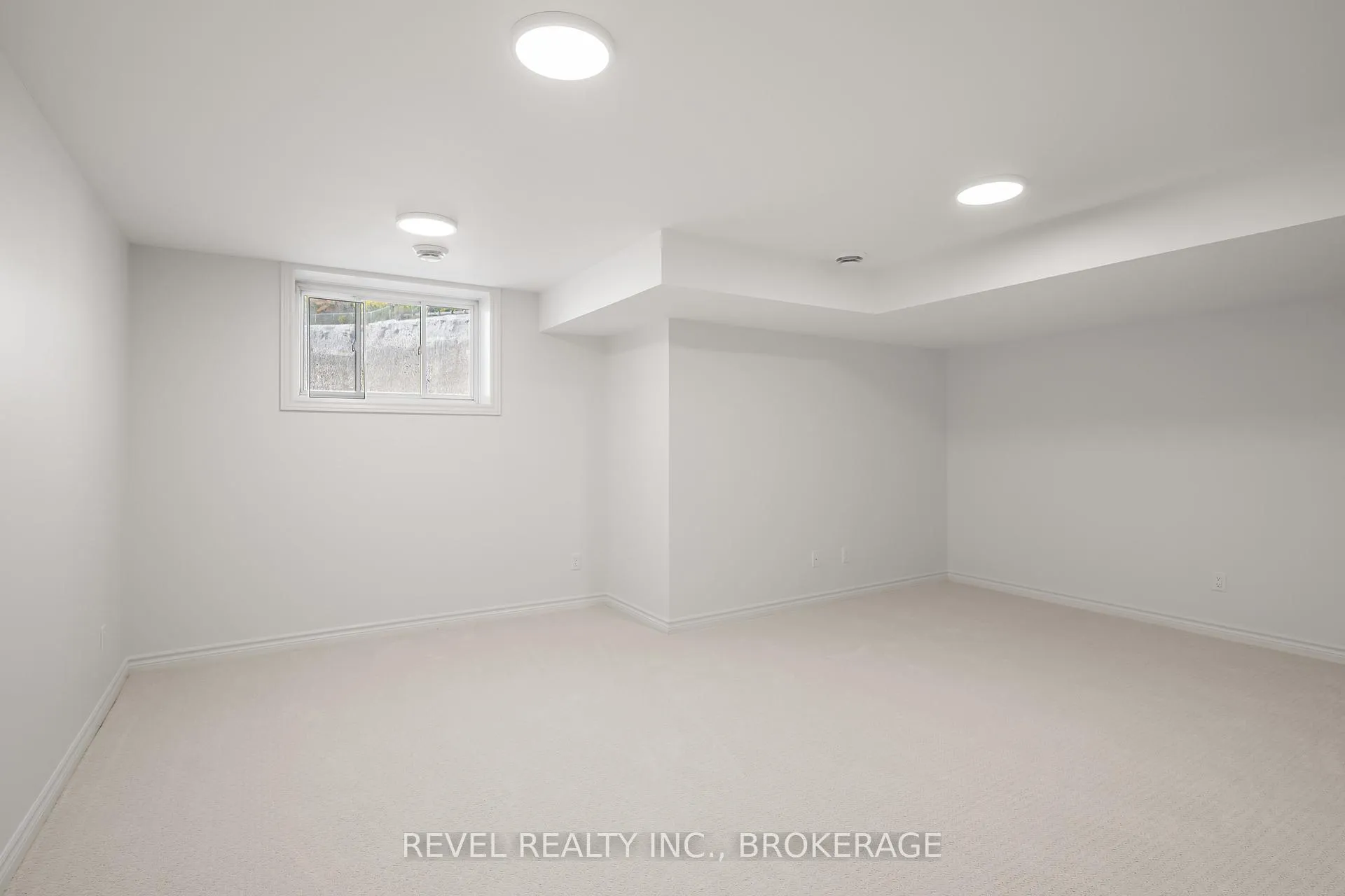 Photo 24 of 332 Dockside Drive, Kingston, Kingston East (Incl Barret Crt) — HOMEH
