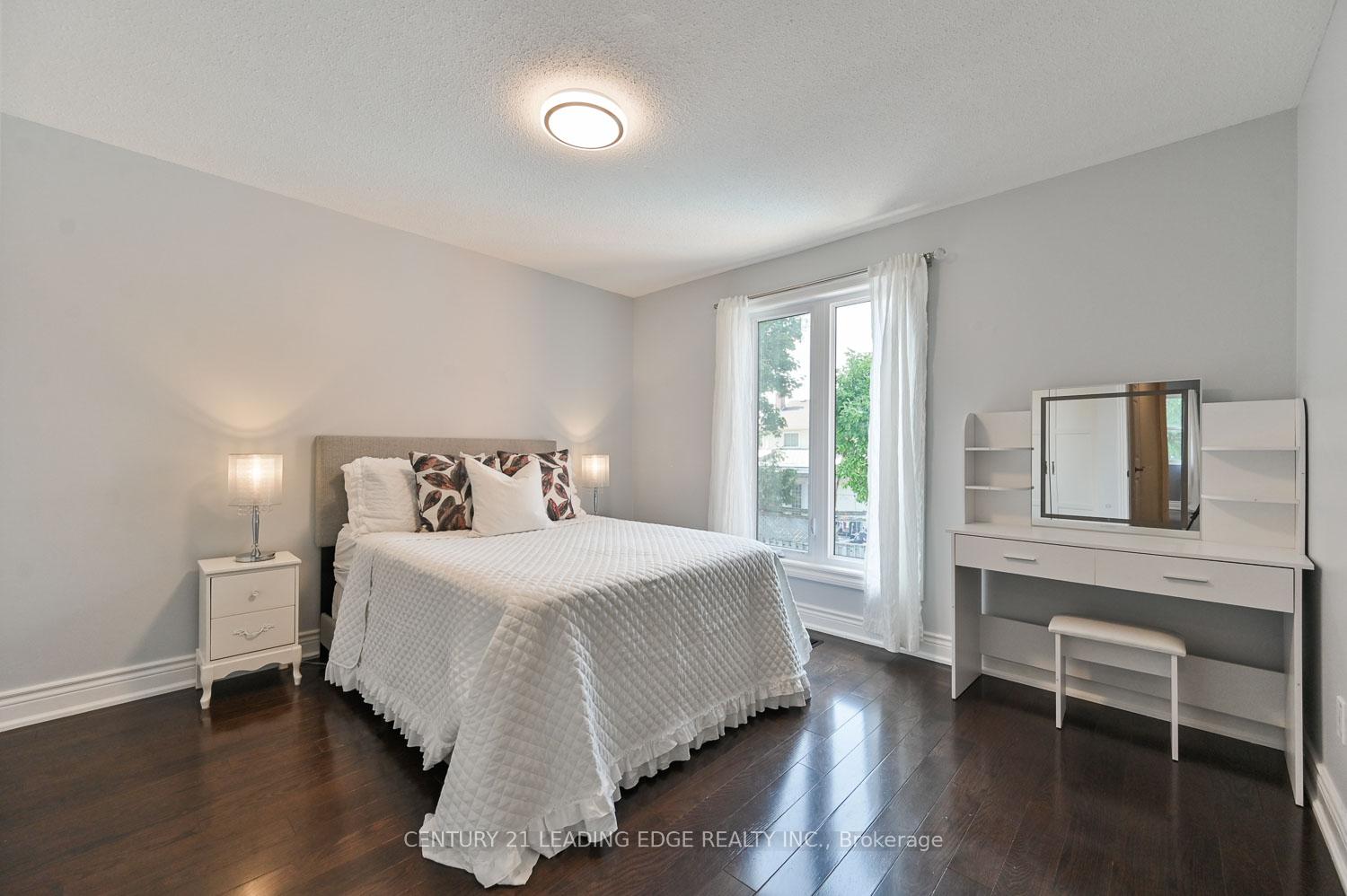 Photo 34 of 15 McCarty Crescent, Markham, Markham Village — HOMEH