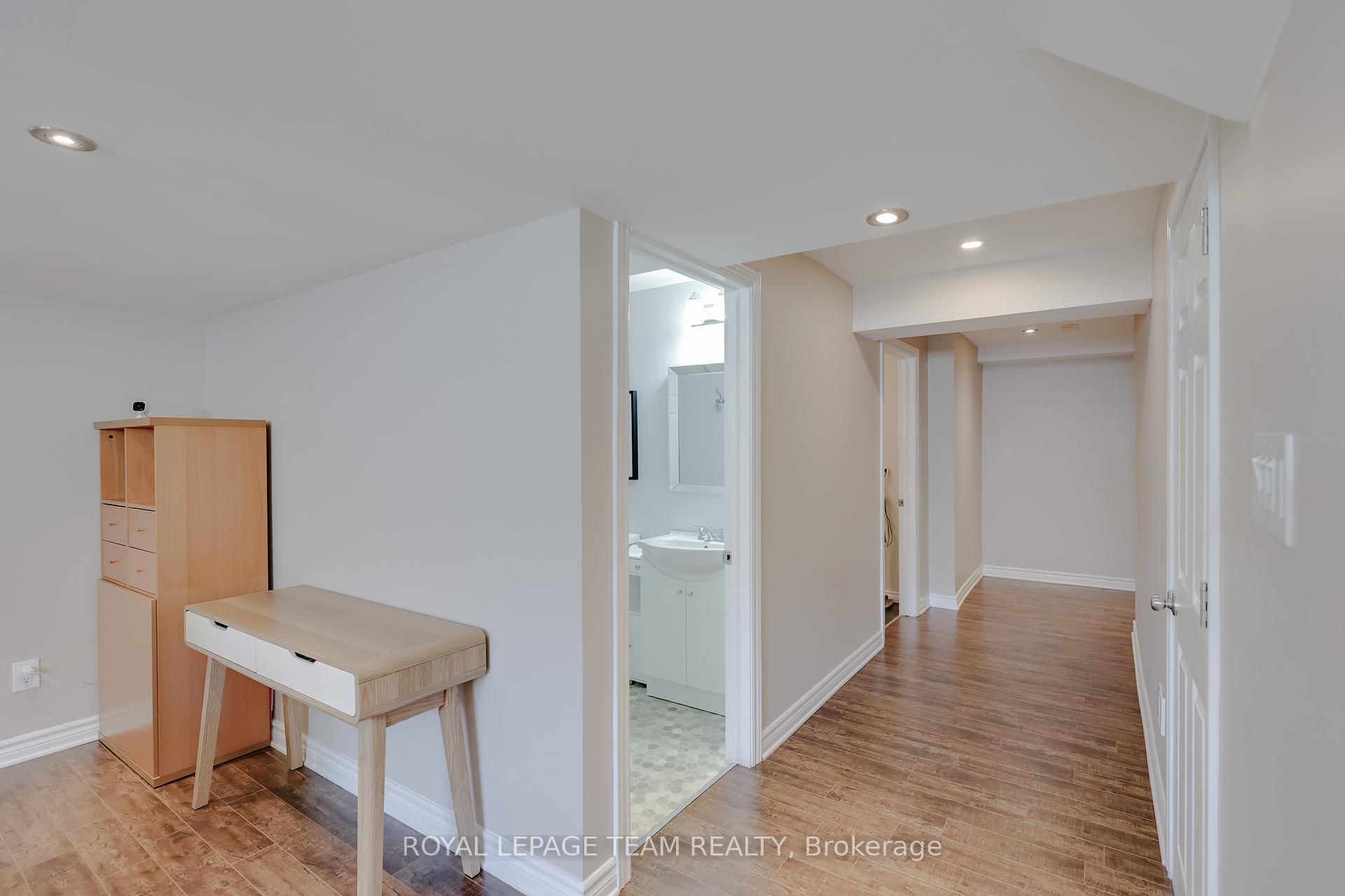 Photo 42 of 381 Abbeydale Circle, Ottawa, Kanata - Morgan's Grant/South March — HOMEH