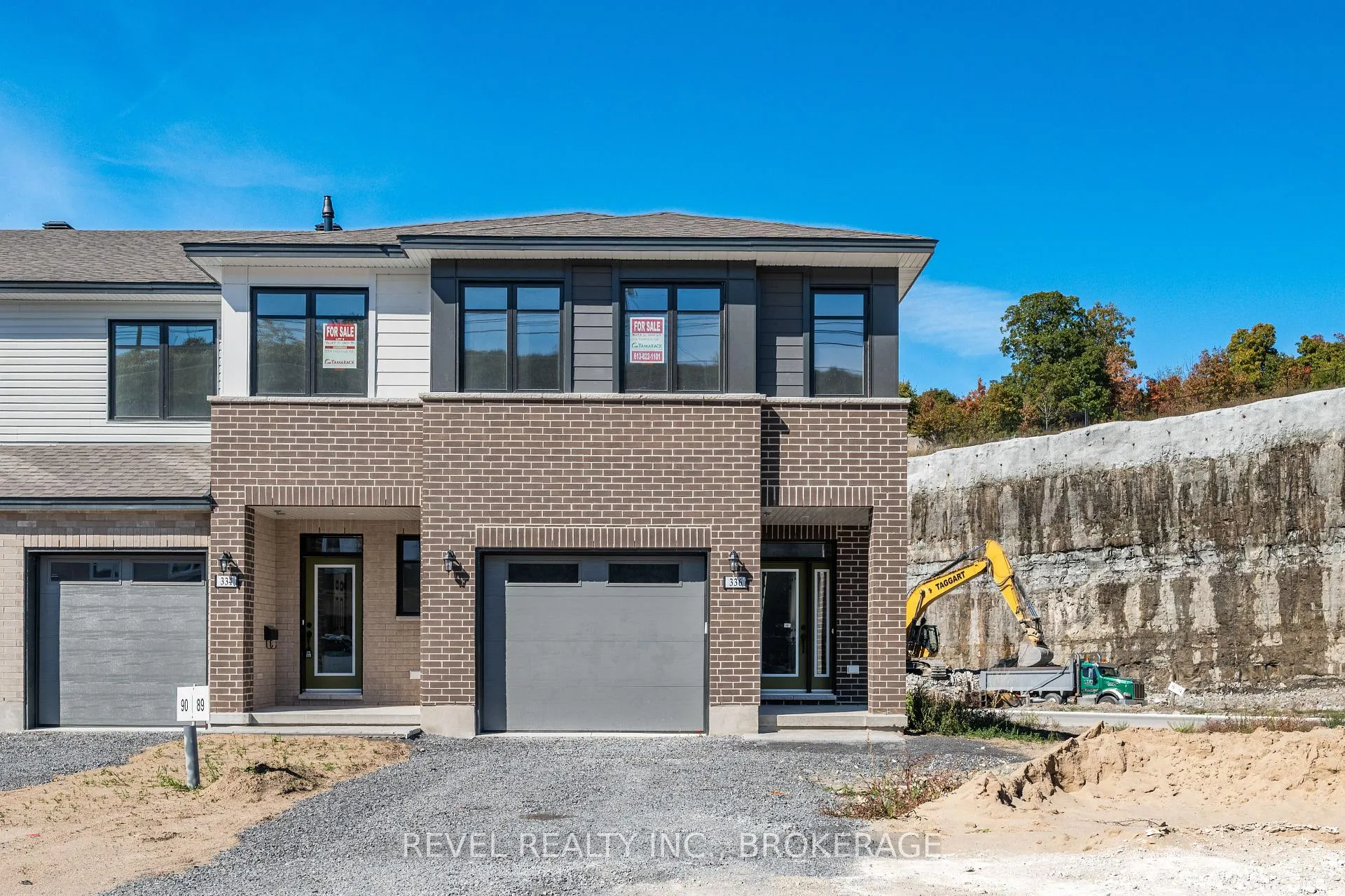 Photo 1 of 336 Dockside Drive, Kingston, Kingston East (Incl Barret Crt) — HOMEH