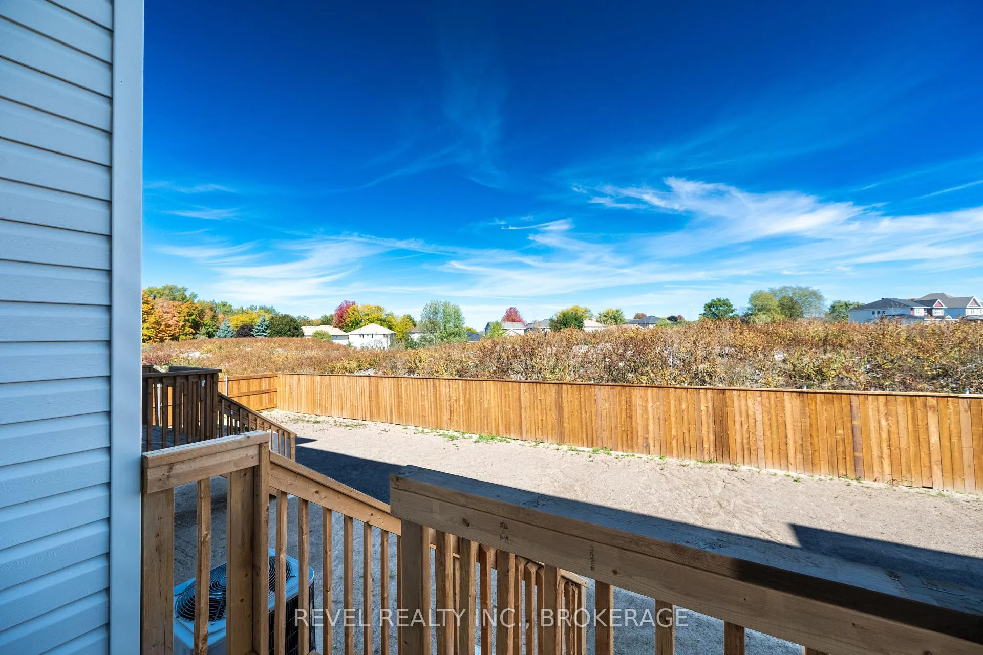 Photo 32 of 336 Dockside Drive, Kingston, Kingston East (Incl Barret Crt) — HOMEH