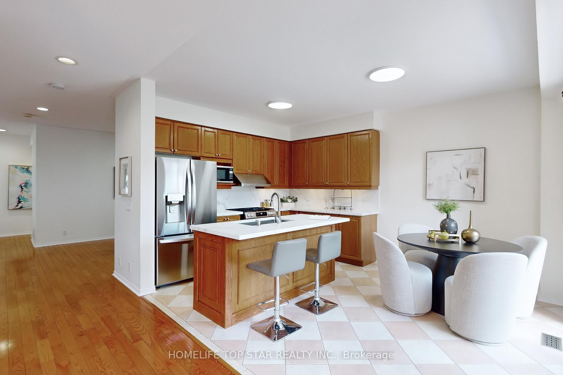 Photo 20 of 77 Red Ash Drive, Markham, Legacy — HOMEH