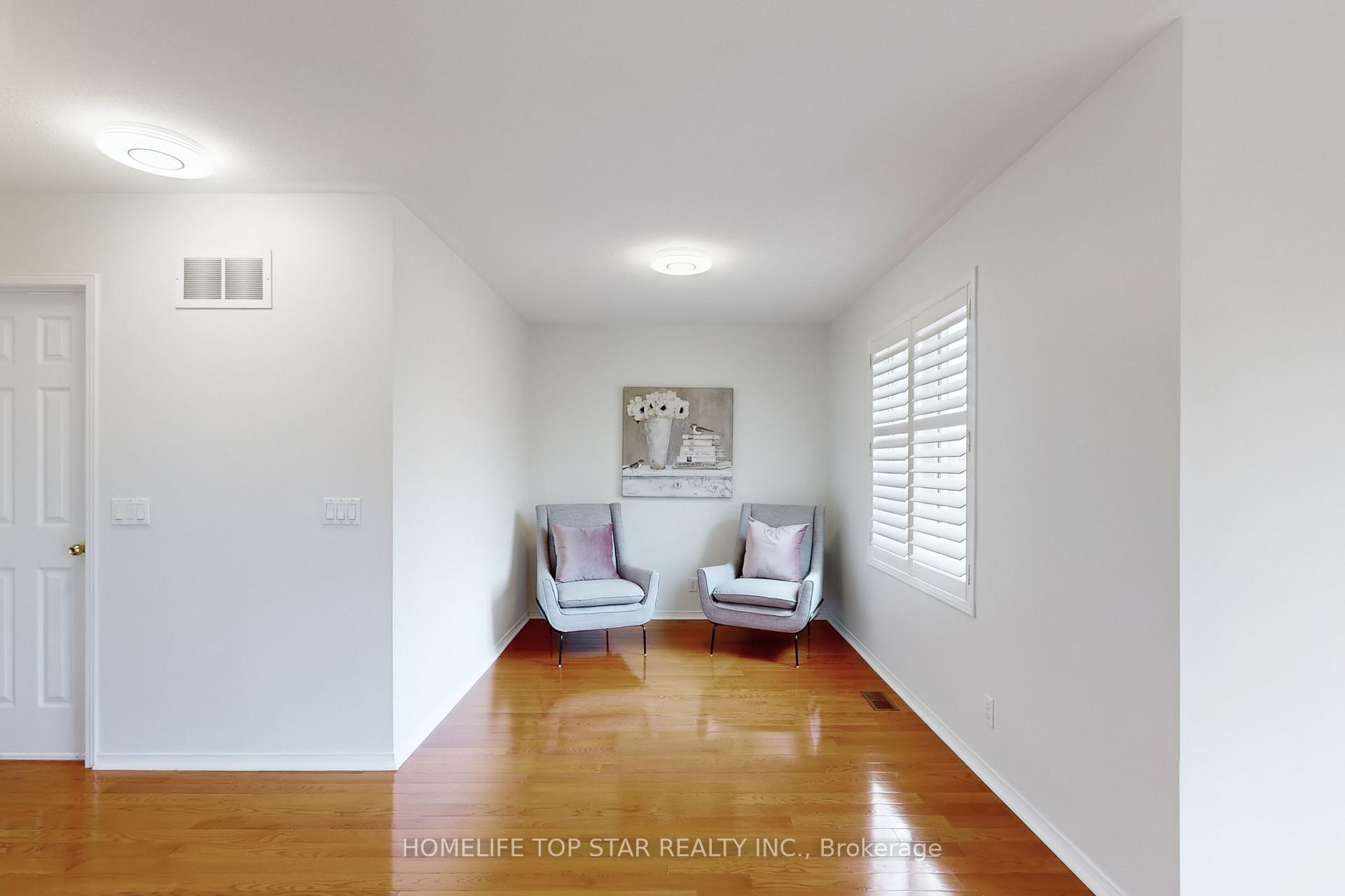 Photo 34 of 77 Red Ash Drive, Markham, Legacy — HOMEH