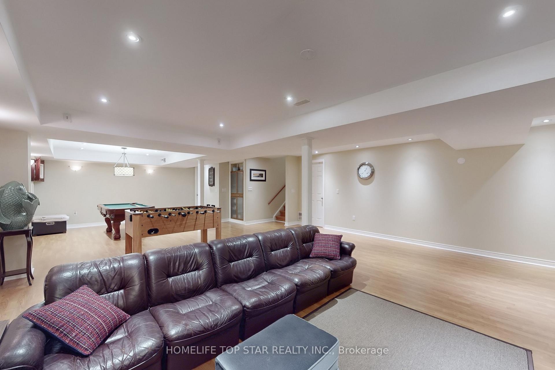 Photo 43 of 77 Red Ash Drive, Markham, Legacy — HOMEH