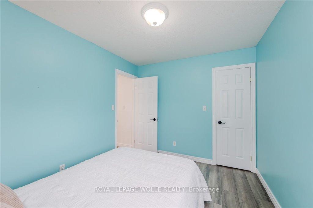 Photo 26 of 65 Colton Circle, Kitchener — HOMEH