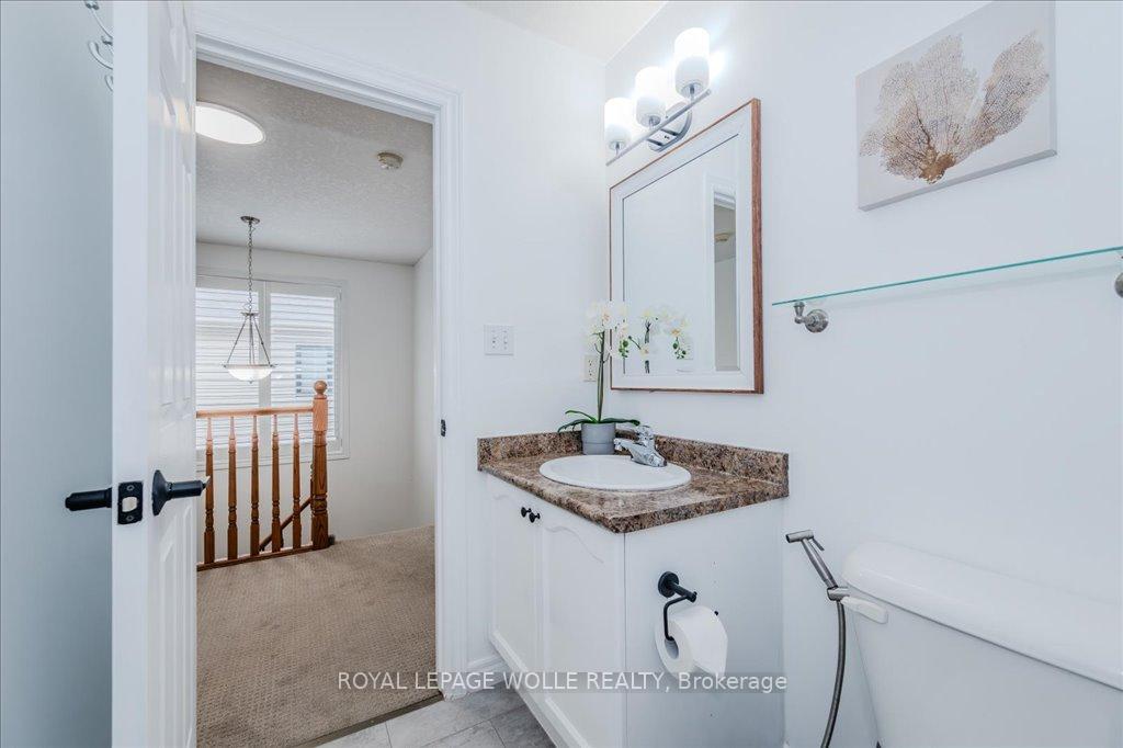 Photo 29 of 65 Colton Circle, Kitchener — HOMEH