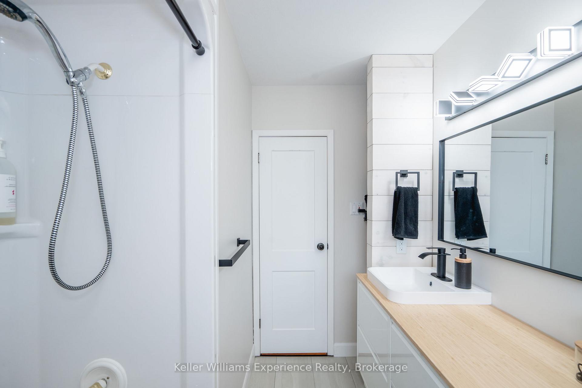 Photo 16 of 624 Manly Street, Midland — HOMEH