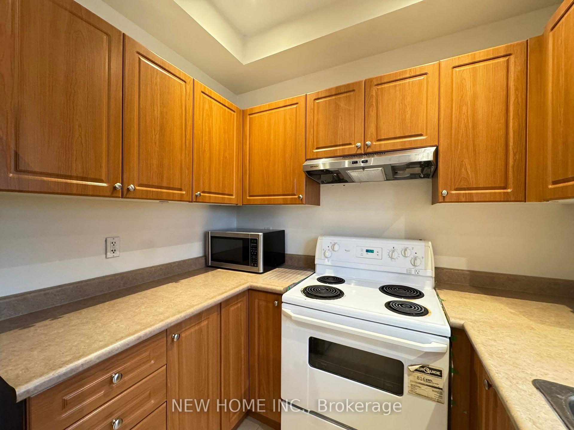 Photo 6 of 23 Briarcrest Drive, Markham, Berczy — HOMEH