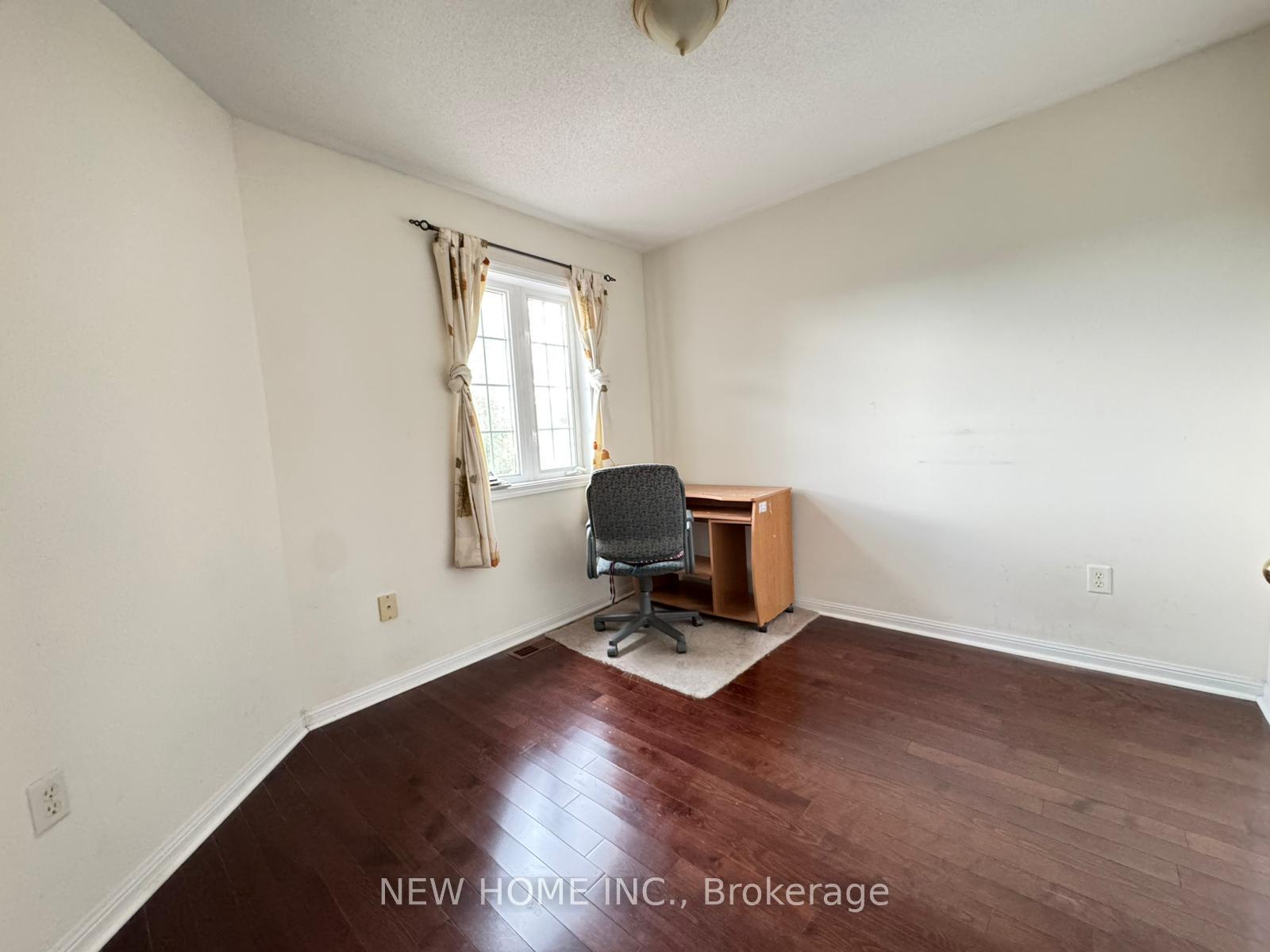 Photo 17 of 23 Briarcrest Drive, Markham, Berczy — HOMEH