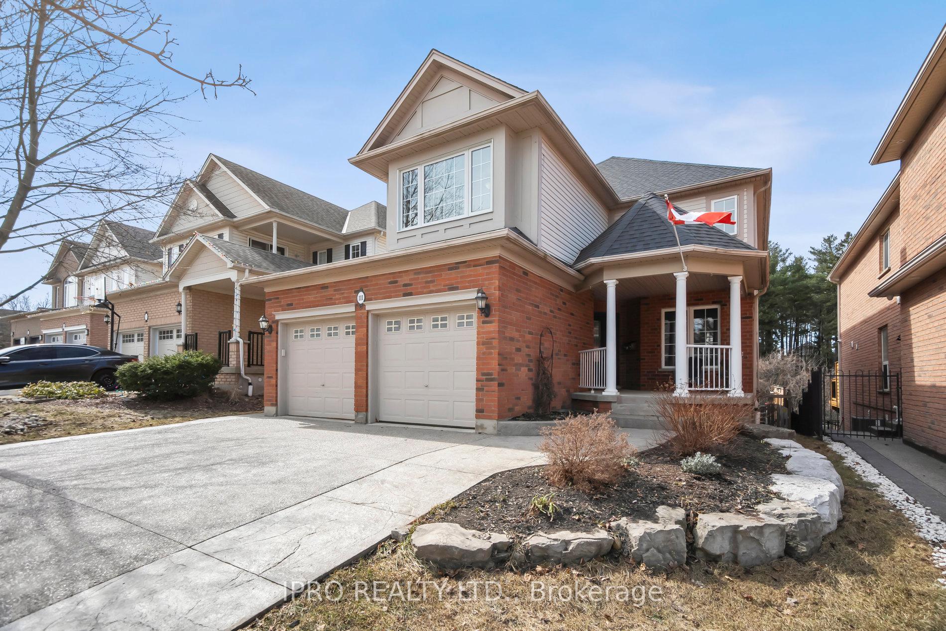 Photo 3 of 111 Autumn Ridge Trail, Kitchener — HOMEH