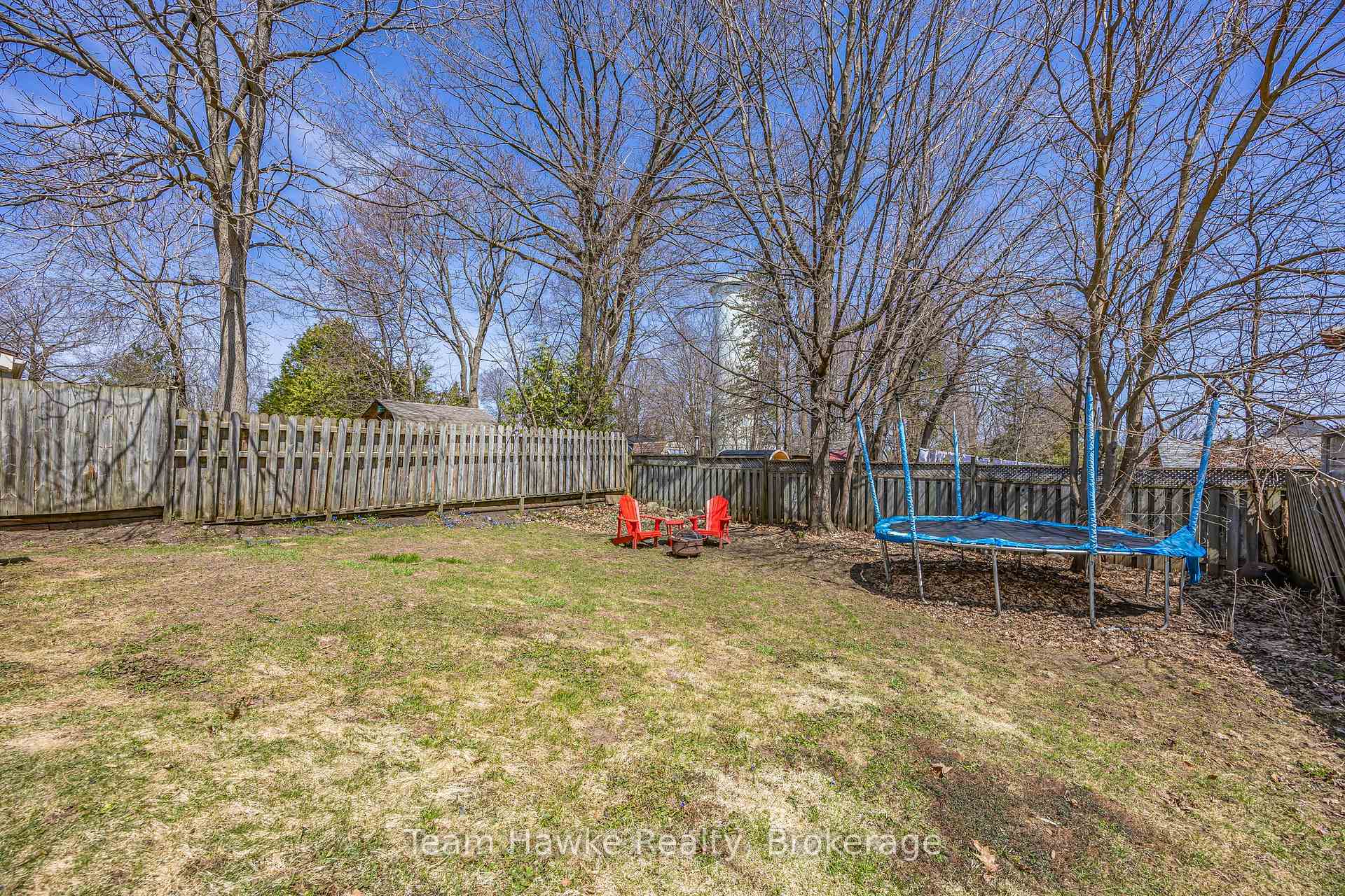 Photo 35 of 261 Eighth Street, Midland — HOMEH