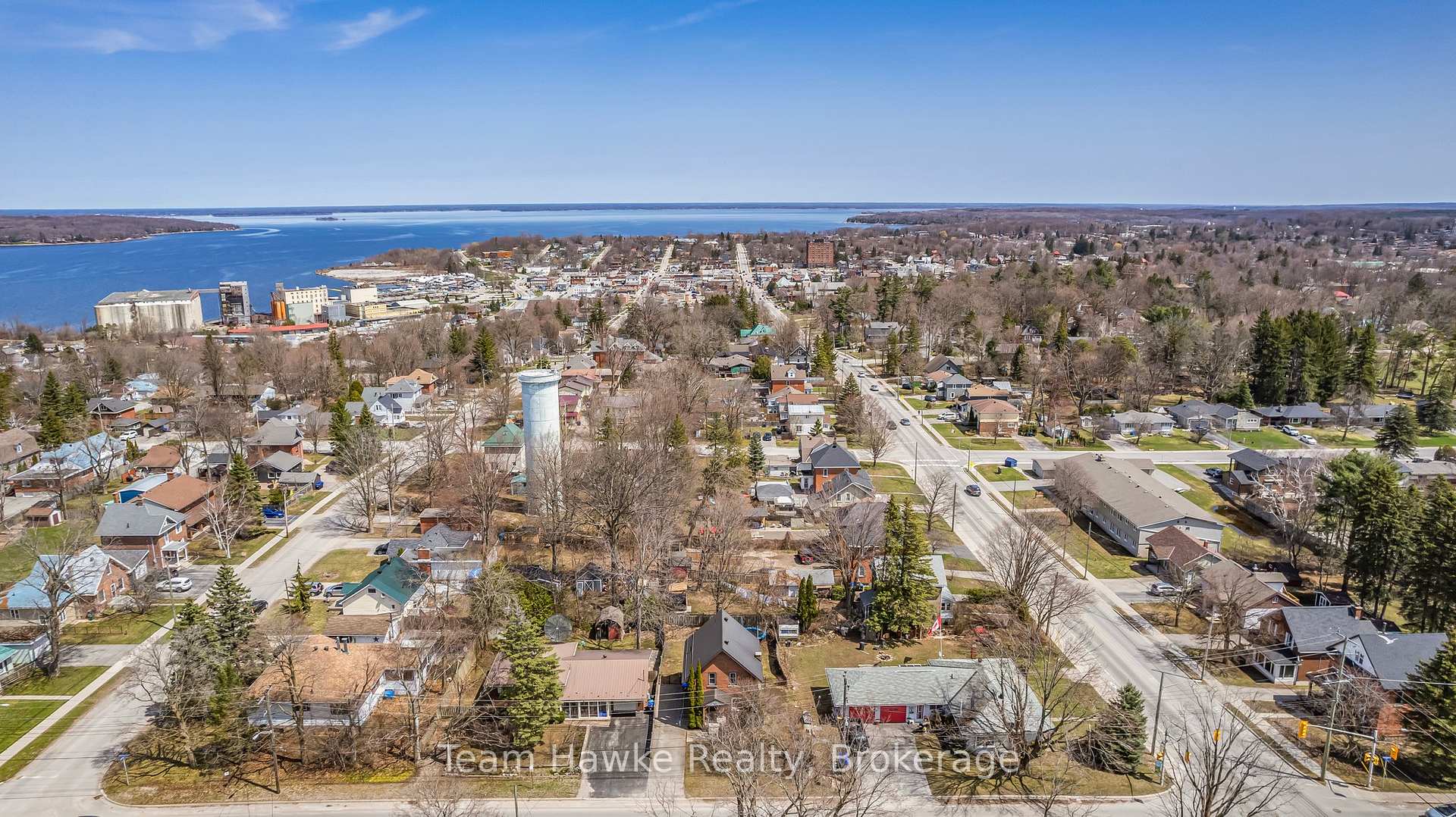 Photo 39 of 261 Eighth Street, Midland — HOMEH