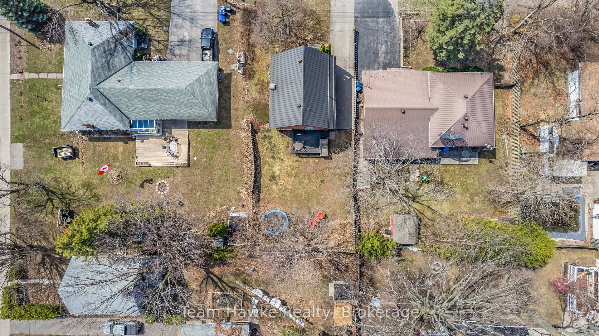 Photo 41 of 261 Eighth Street, Midland — HOMEH