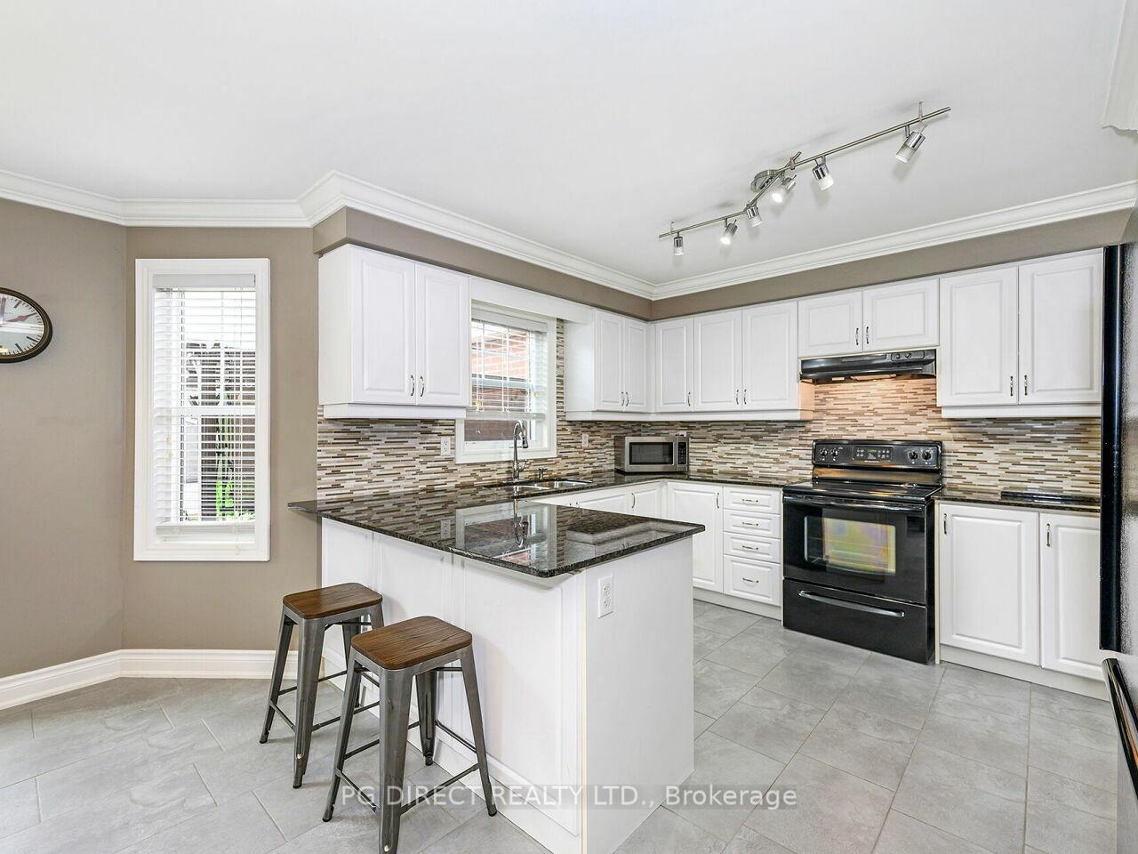 Photo 5 of 286 Scott Boulevard, Milton, Scott — HOMEH