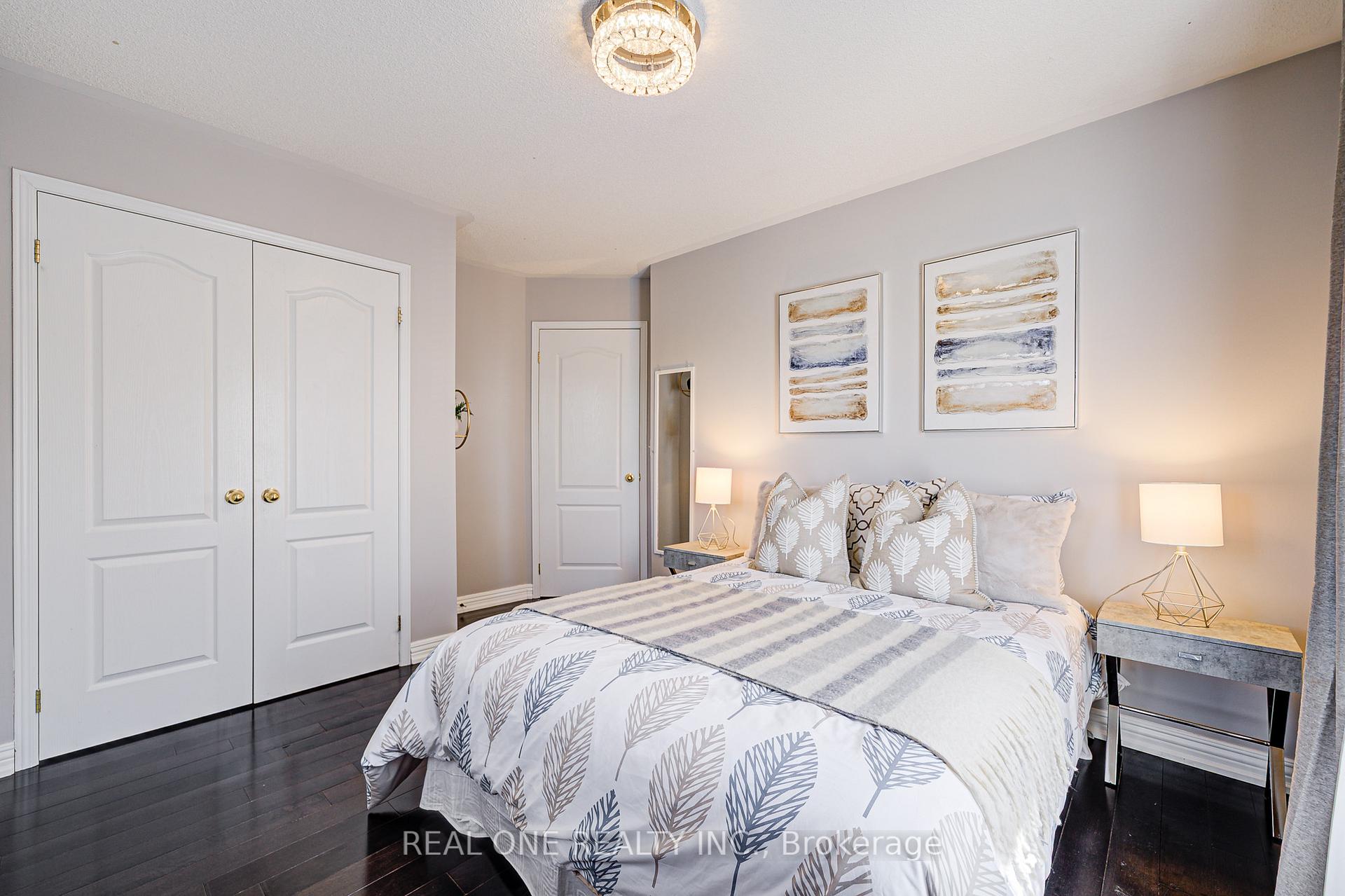 Photo 24 of 35 Ridgecrest Road, Markham, Berczy — HOMEH