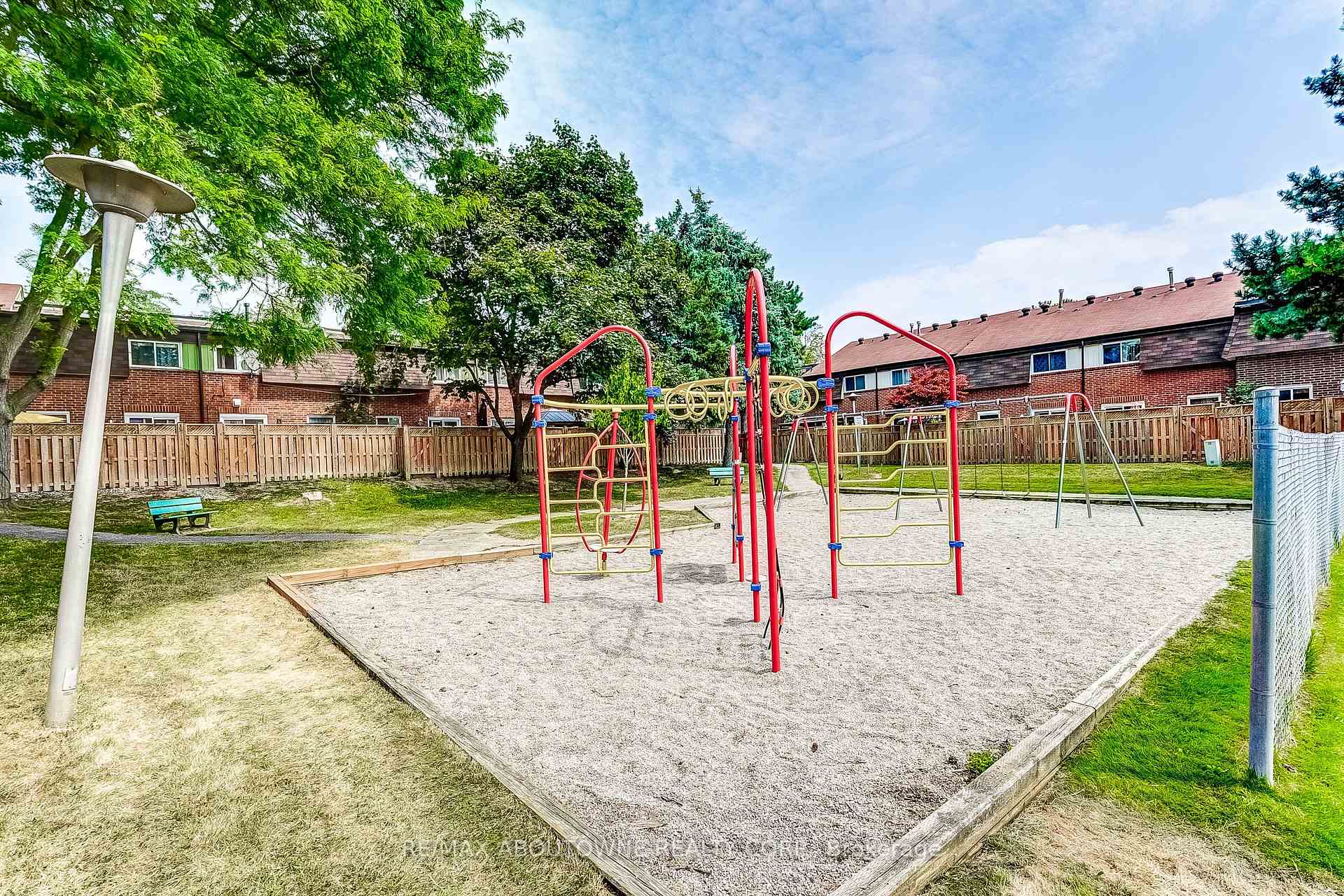 Photo 22 of Unit 69, 235 Bronte Street S, Milton, Old Milton — HOMEH
