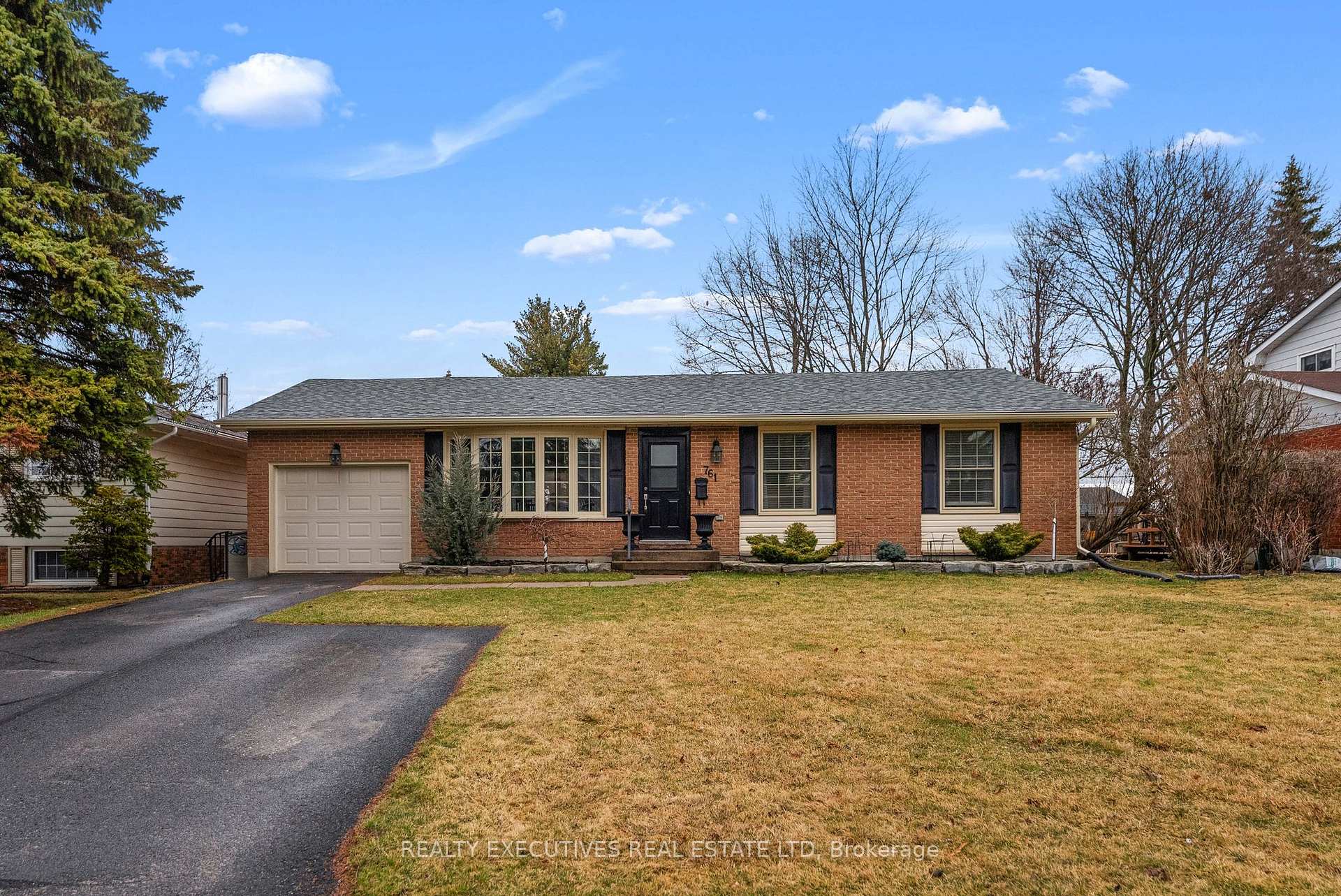 Photo 2 of 761 Sussex Boulevard, Kingston, South of Taylor-Kidd Blvd — HOMEH