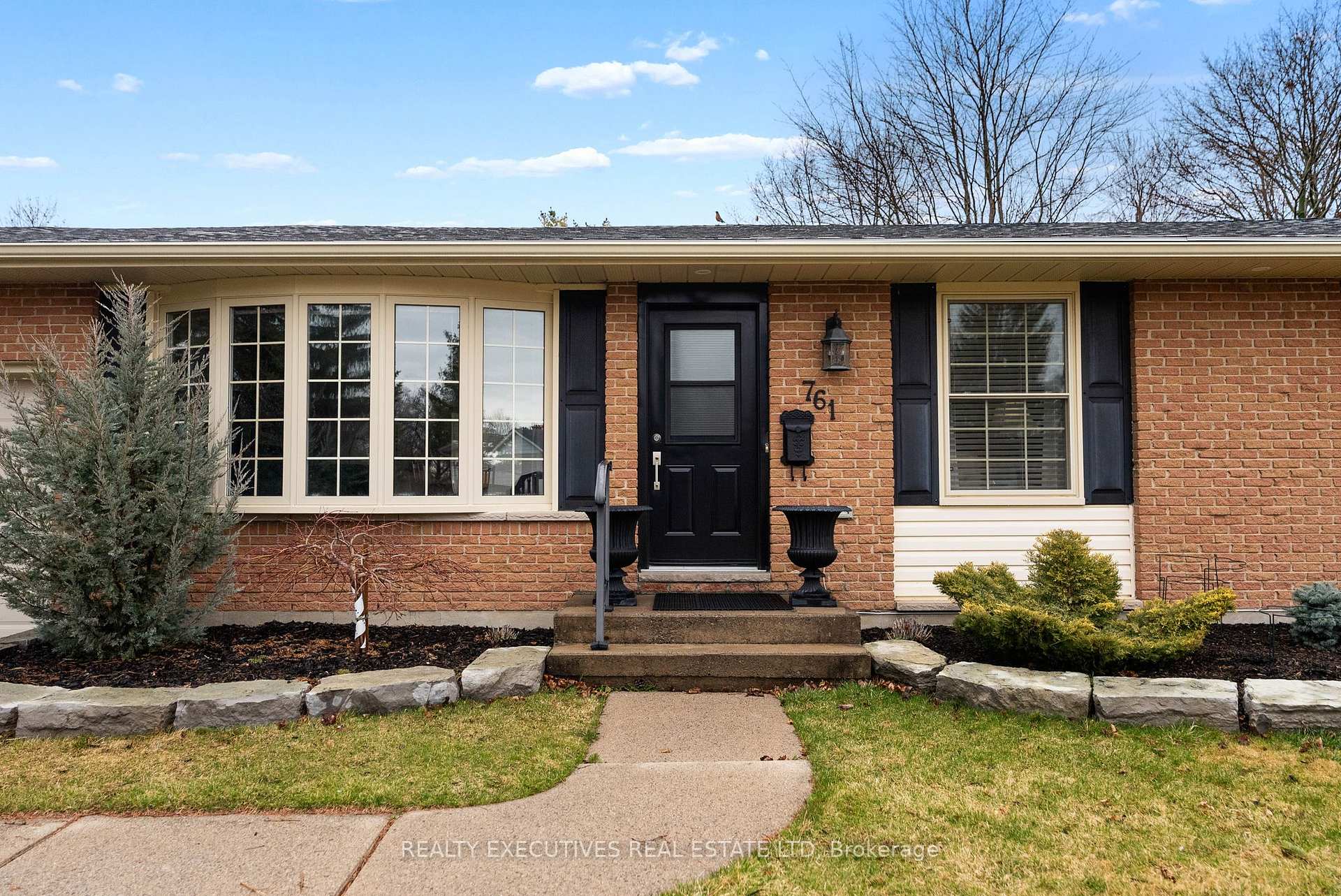 Photo 3 of 761 Sussex Boulevard, Kingston, South of Taylor-Kidd Blvd — HOMEH