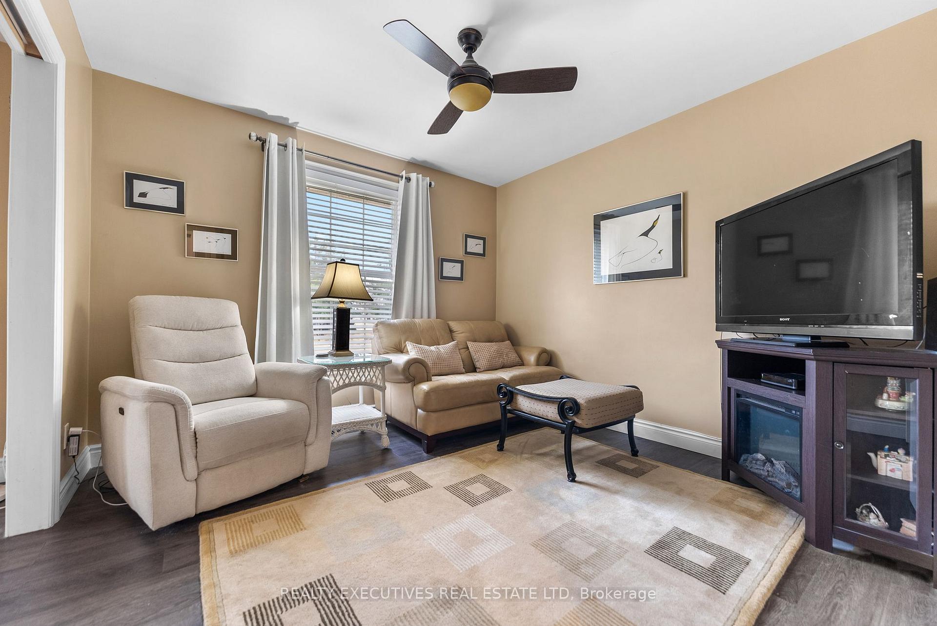 Photo 11 of 761 Sussex Boulevard, Kingston, South of Taylor-Kidd Blvd — HOMEH
