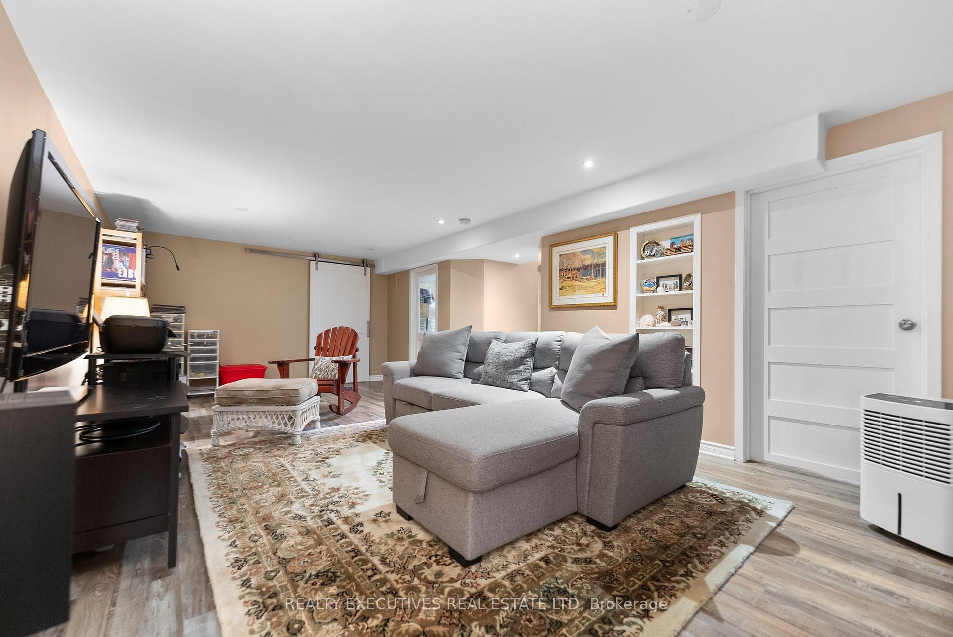 Photo 28 of 761 Sussex Boulevard, Kingston, South of Taylor-Kidd Blvd — HOMEH