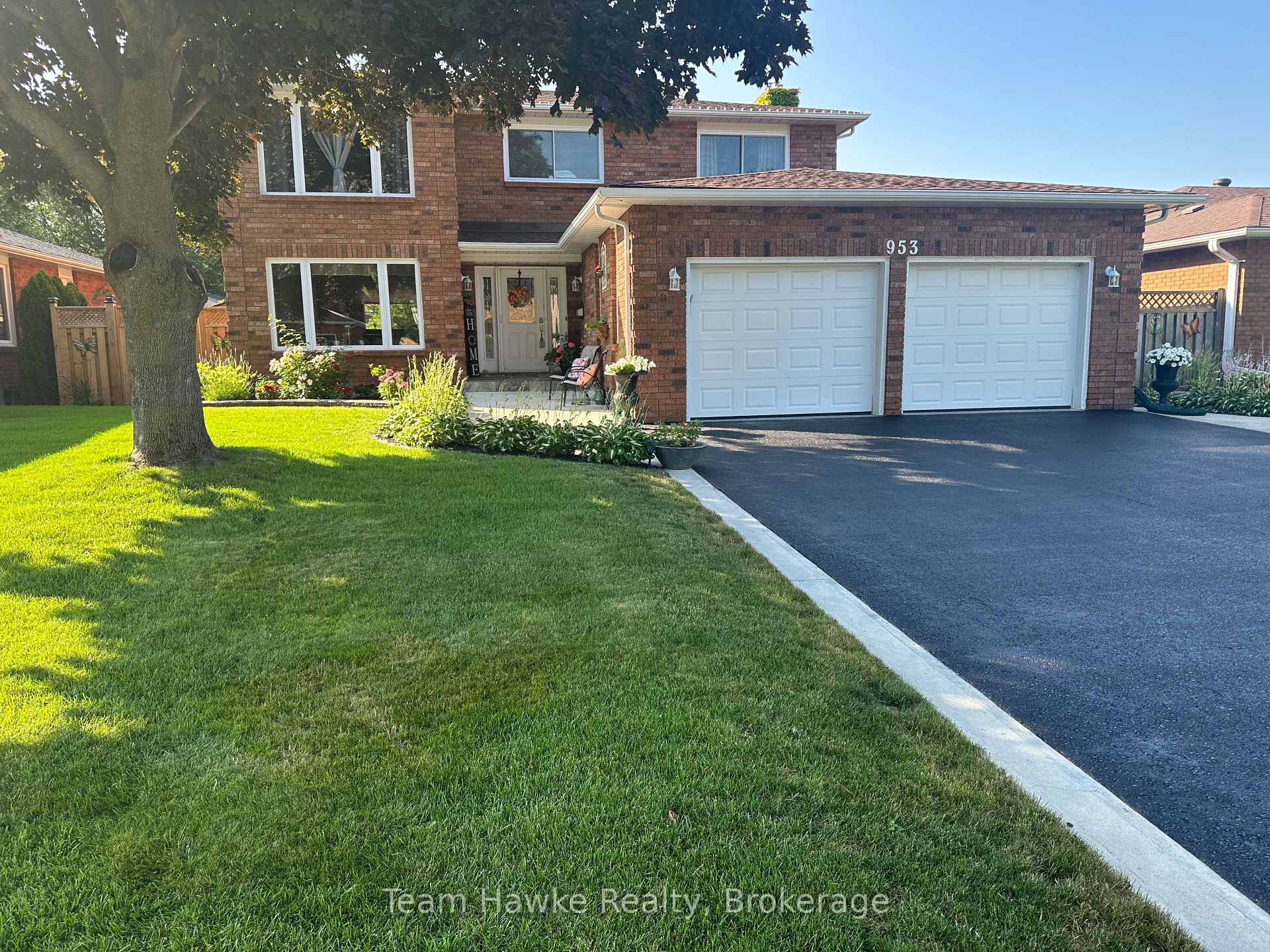 Photo 44 of 953 Playfair Road, Midland — HOMEH