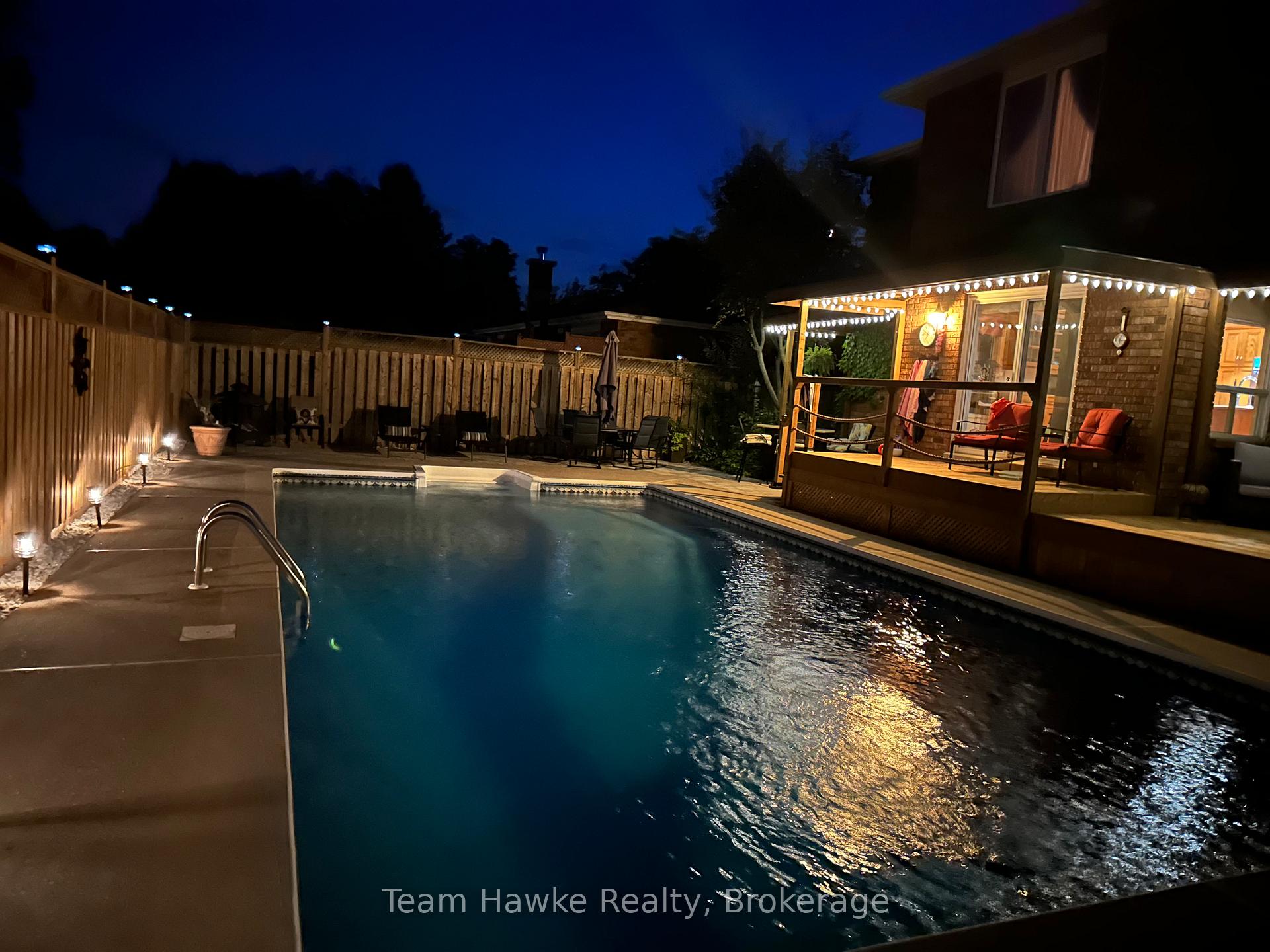 Photo 50 of 953 Playfair Road, Midland — HOMEH