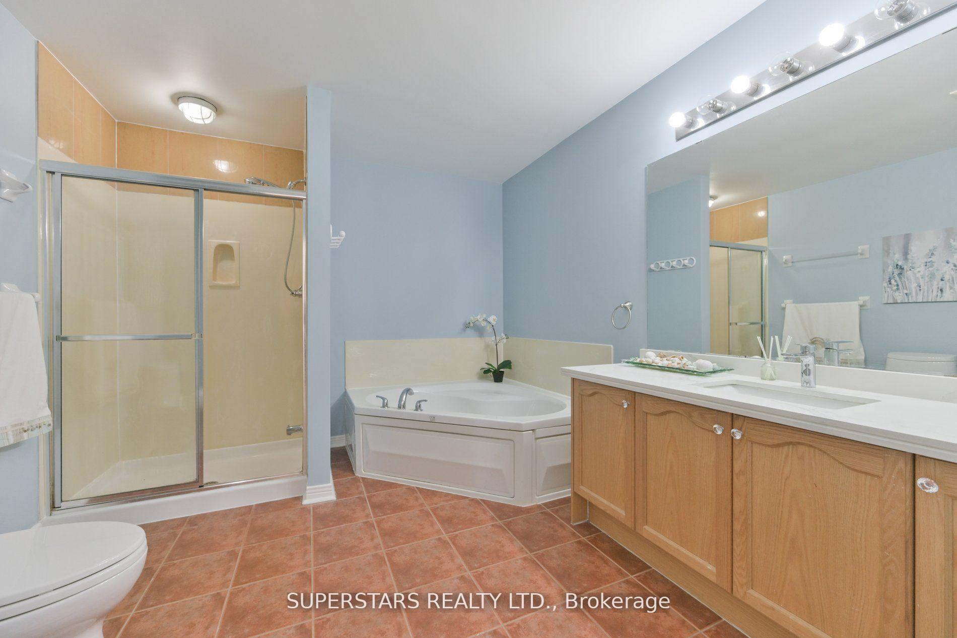 Photo 24 of 32 Thornton Street, Markham, Milliken Mills East — HOMEH