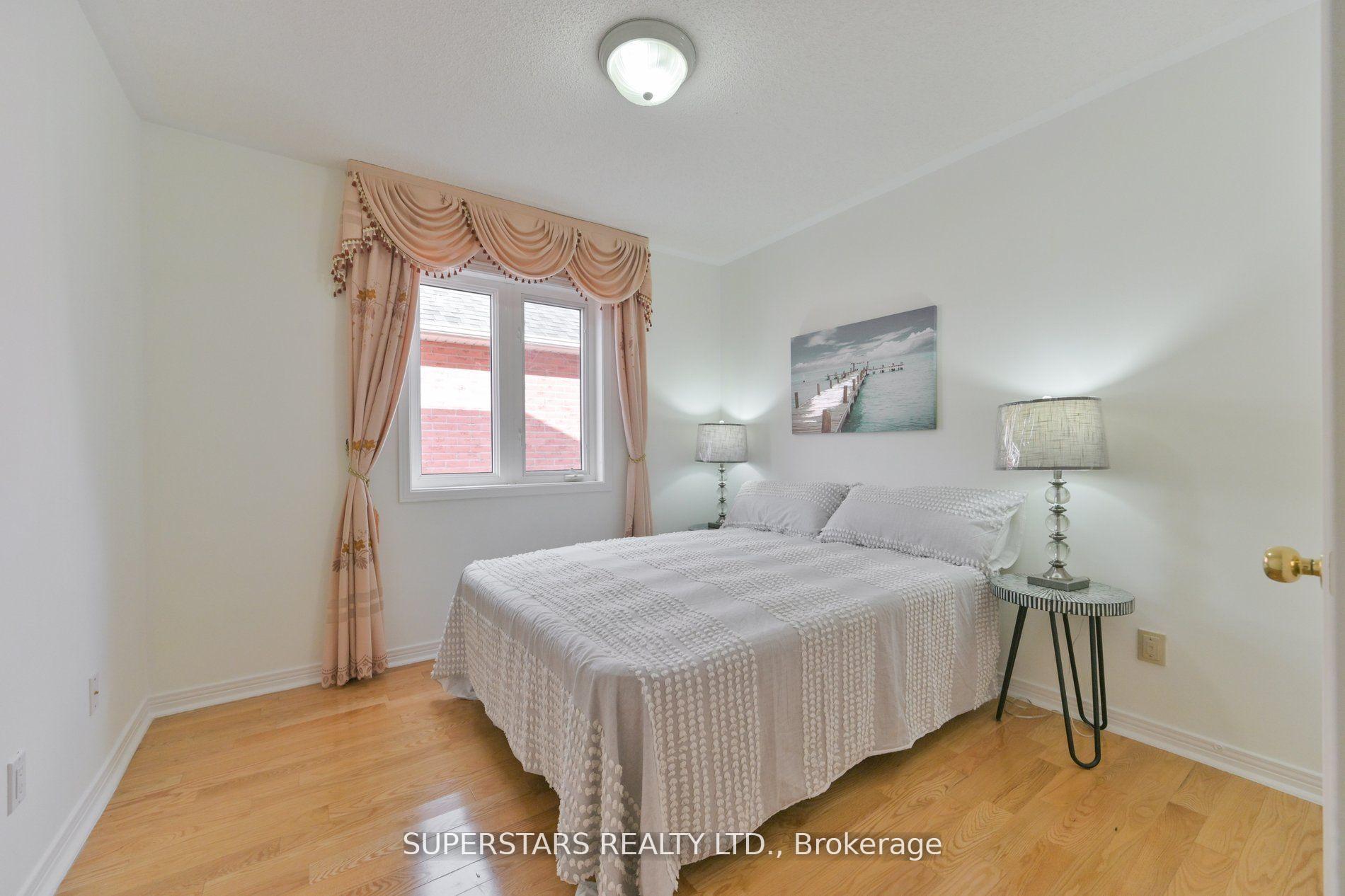 Photo 27 of 32 Thornton Street, Markham, Milliken Mills East — HOMEH