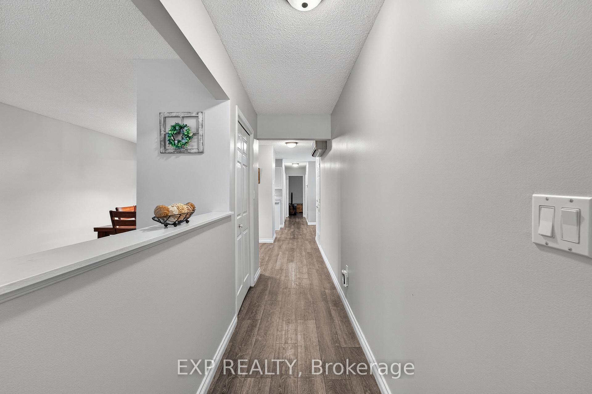 Photo 2 of 1045 Springfield Drive, Kingston, City Southwest — HOMEH