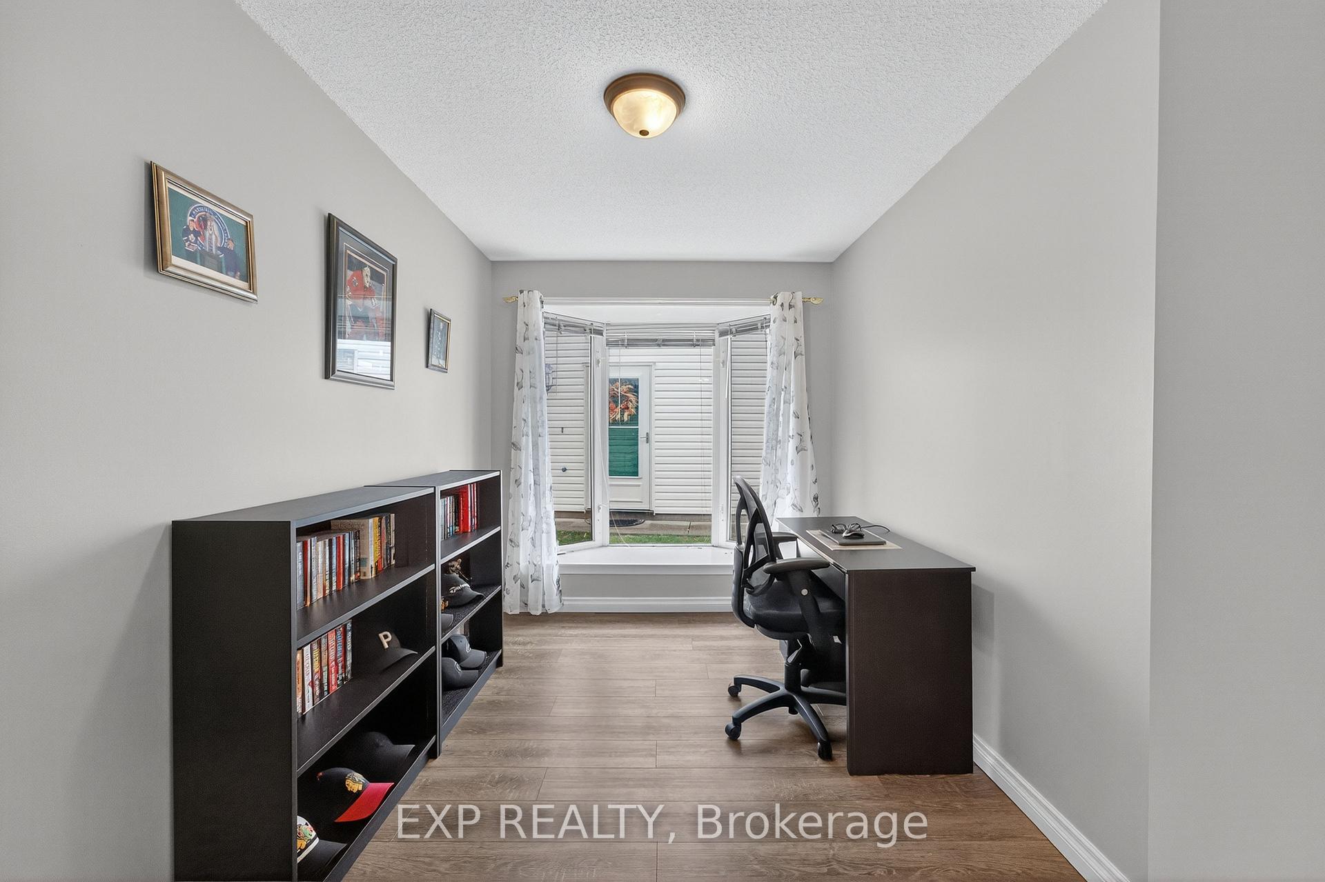 Photo 11 of 1045 Springfield Drive, Kingston, City Southwest — HOMEH