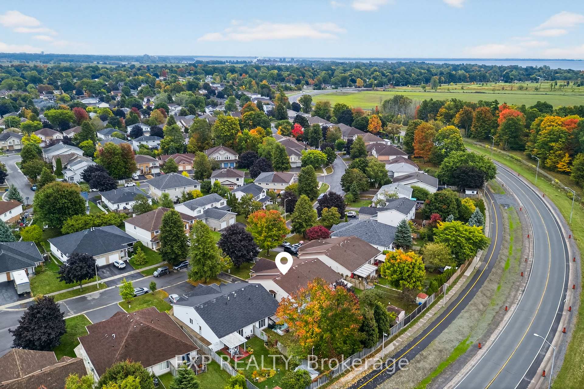 Photo 24 of 1045 Springfield Drive, Kingston, City Southwest — HOMEH