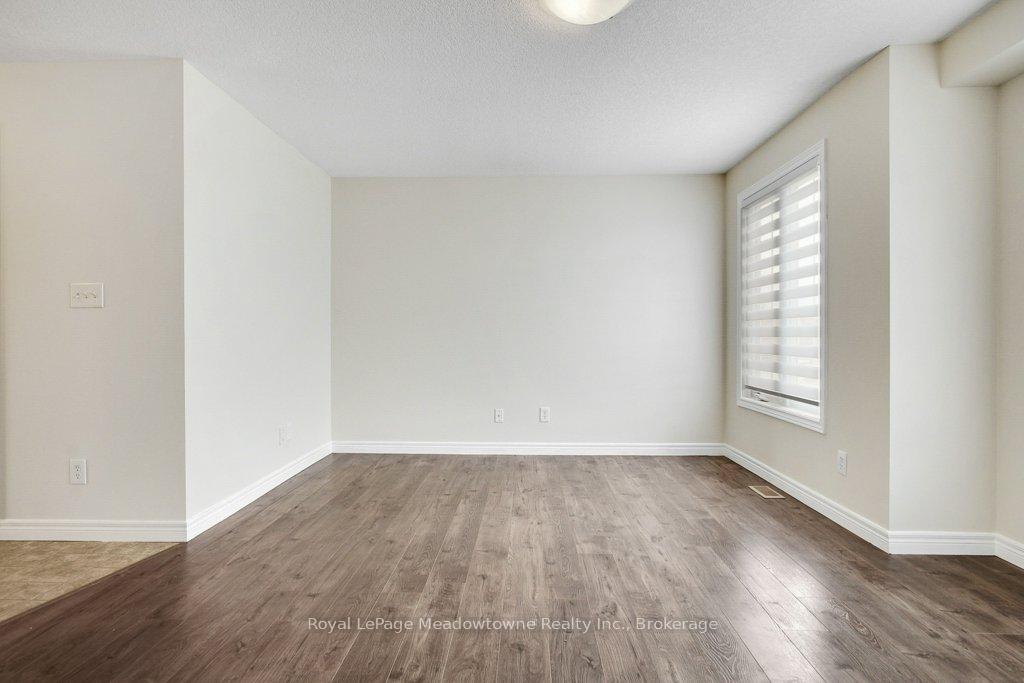 Photo 22 of 40 Tudor Street, Kitchener, Huron Park — HOMEH