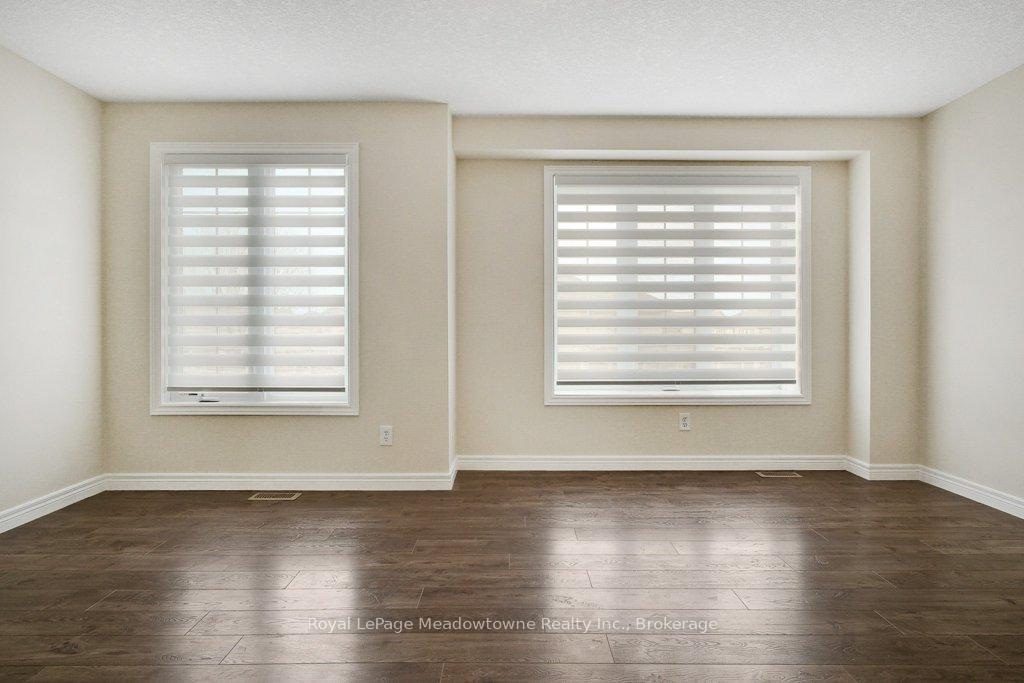 Photo 23 of 40 Tudor Street, Kitchener, Huron Park — HOMEH