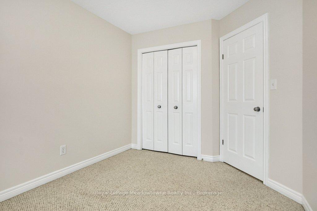 Photo 26 of 40 Tudor Street, Kitchener, Huron Park — HOMEH