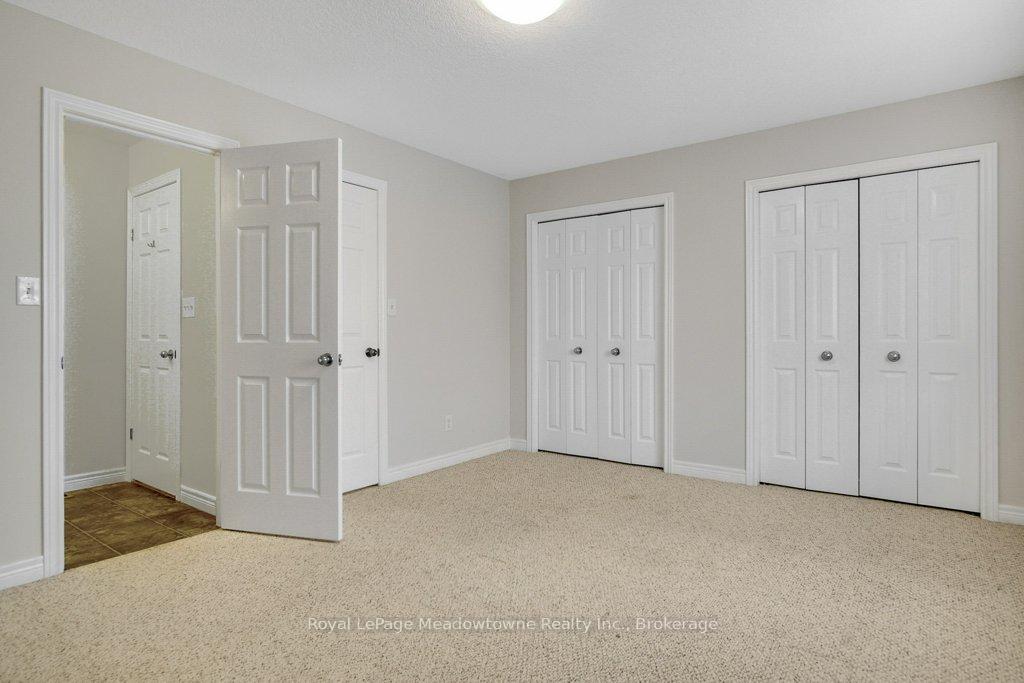 Photo 31 of 40 Tudor Street, Kitchener, Huron Park — HOMEH