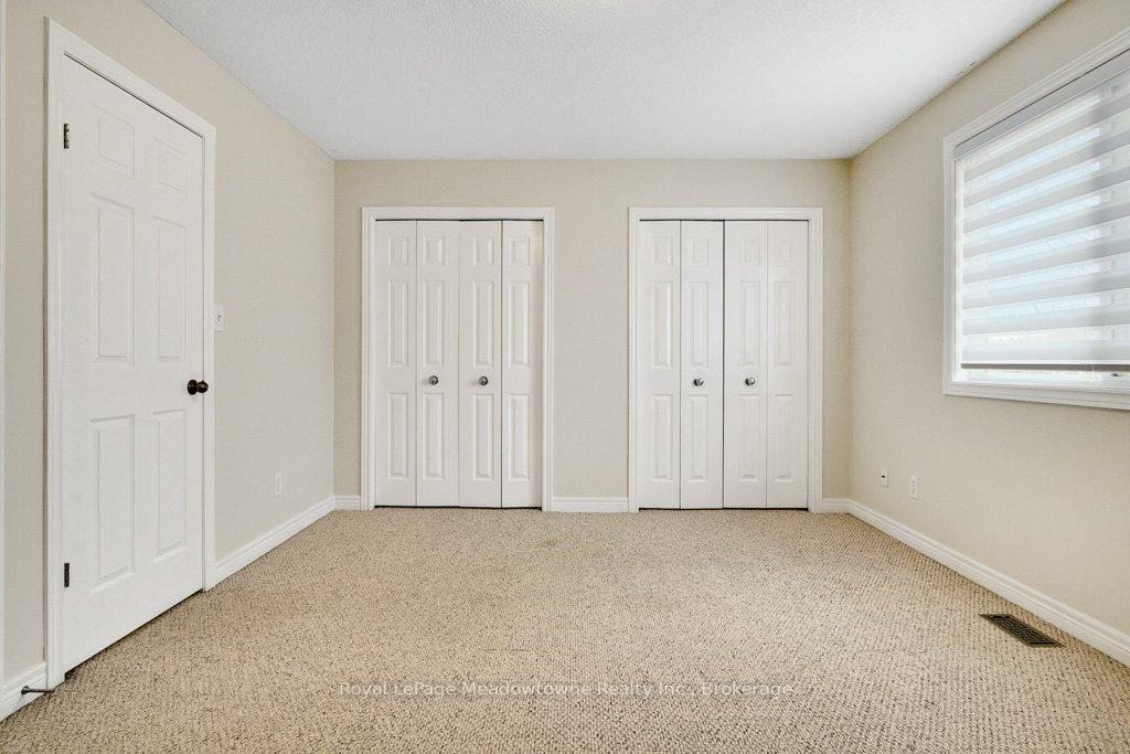 Photo 32 of 40 Tudor Street, Kitchener, Huron Park — HOMEH