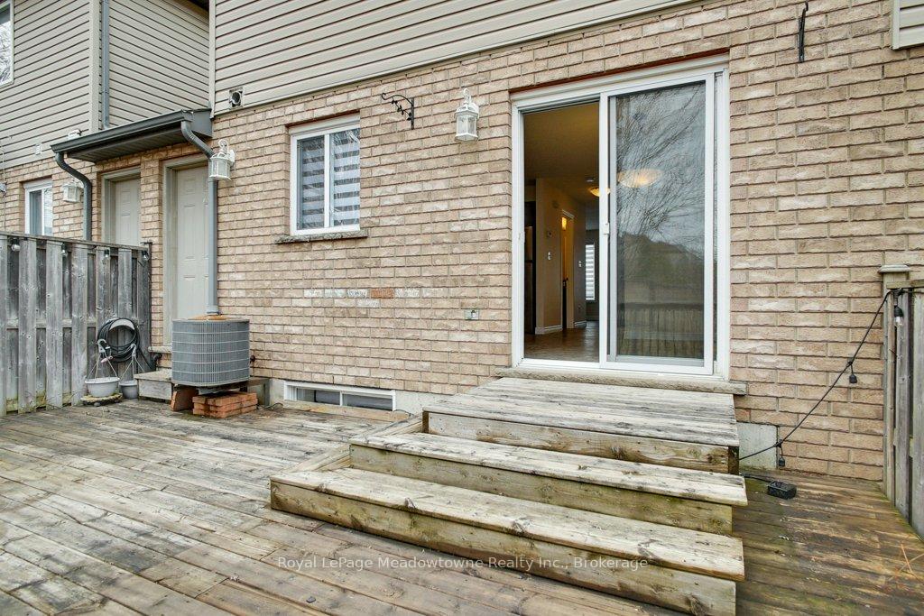 Photo 39 of 40 Tudor Street, Kitchener, Huron Park — HOMEH