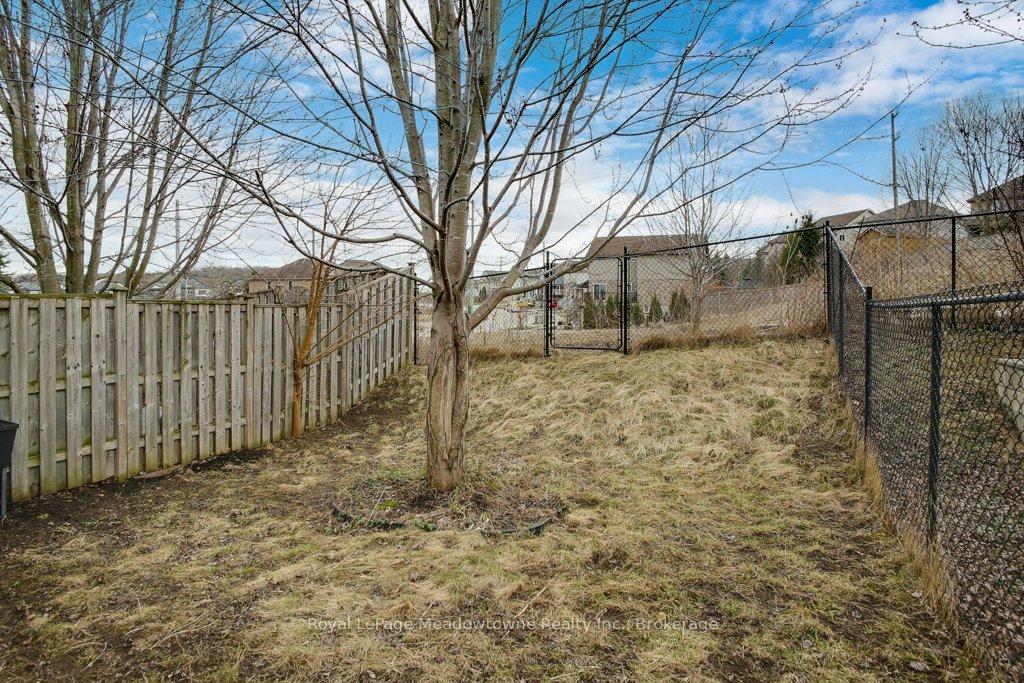 Photo 40 of 40 Tudor Street, Kitchener, Huron Park — HOMEH