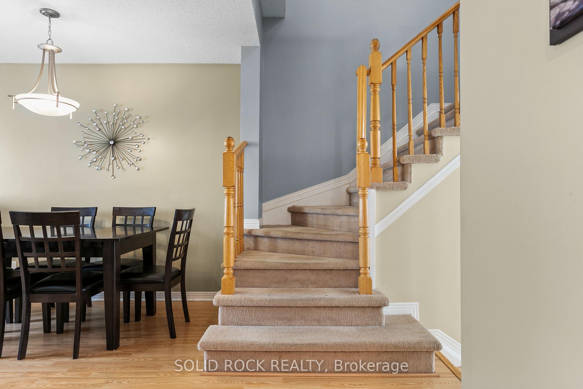 Photo 6 of 18 Sunnybrooke Drive, Ottawa, Kanata - Emerald Meadows/Trailwest — HOMEH