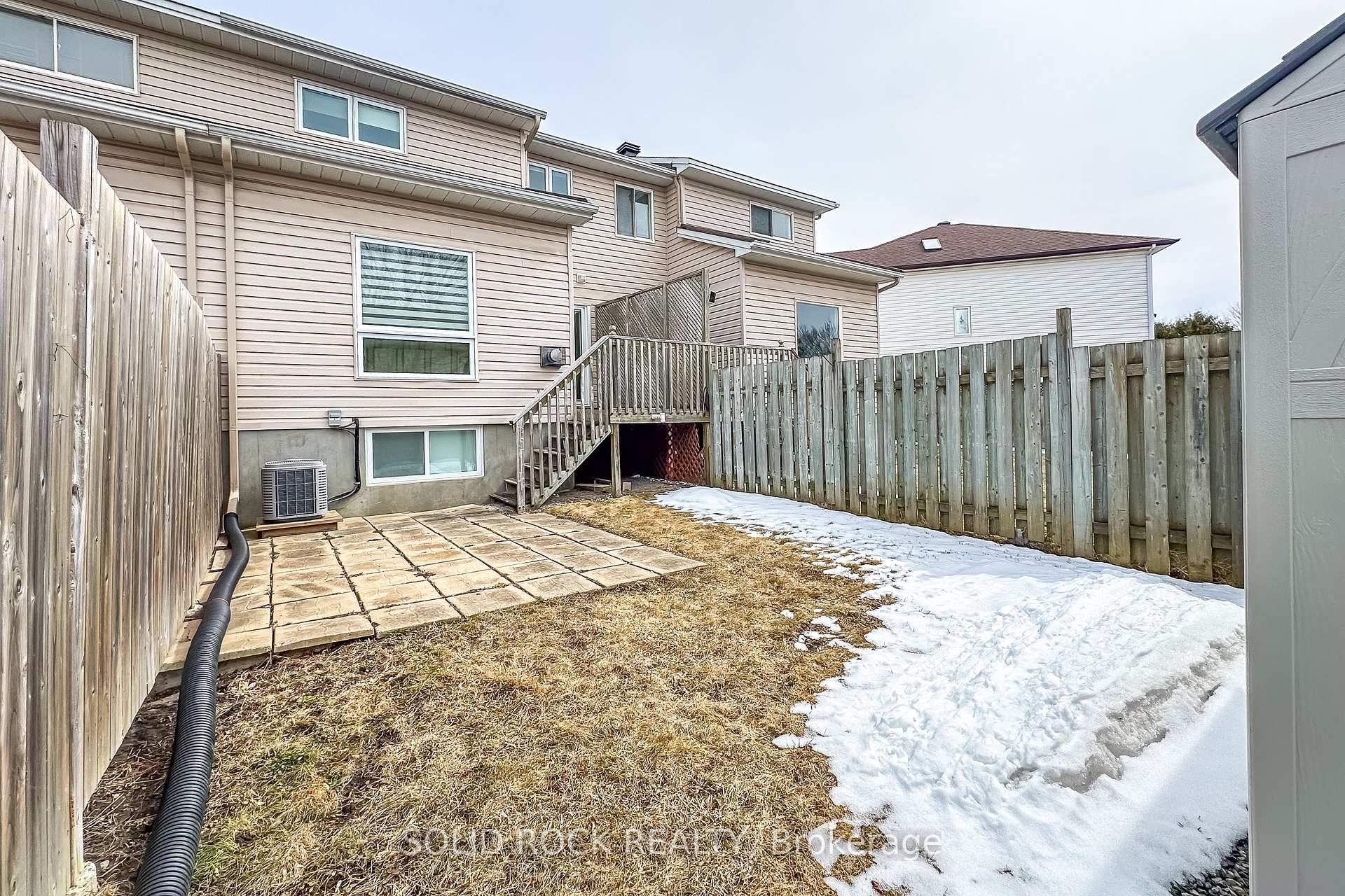 Photo 23 of 18 Sunnybrooke Drive, Ottawa, Kanata - Emerald Meadows/Trailwest — HOMEH