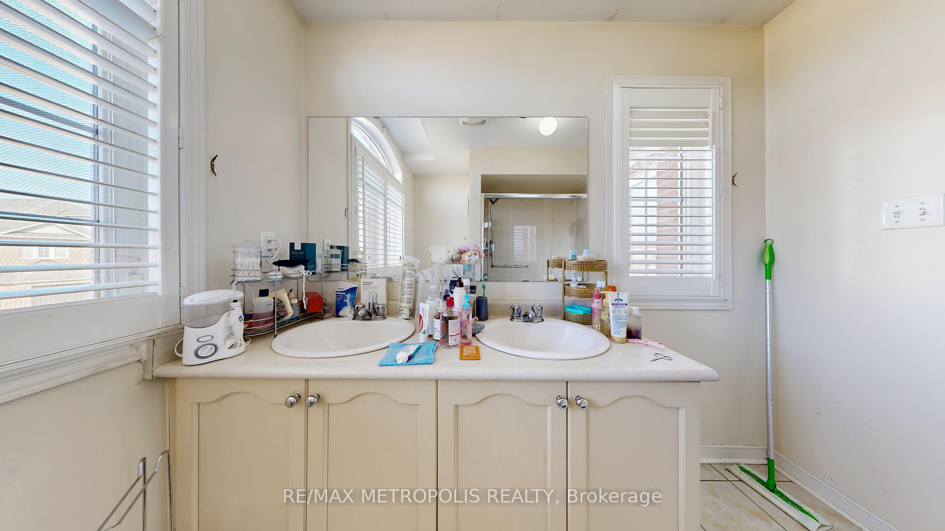 Photo 40 of Unit Upper, 80 Charles Brown Road, Markham, Cedarwood — HOMEH