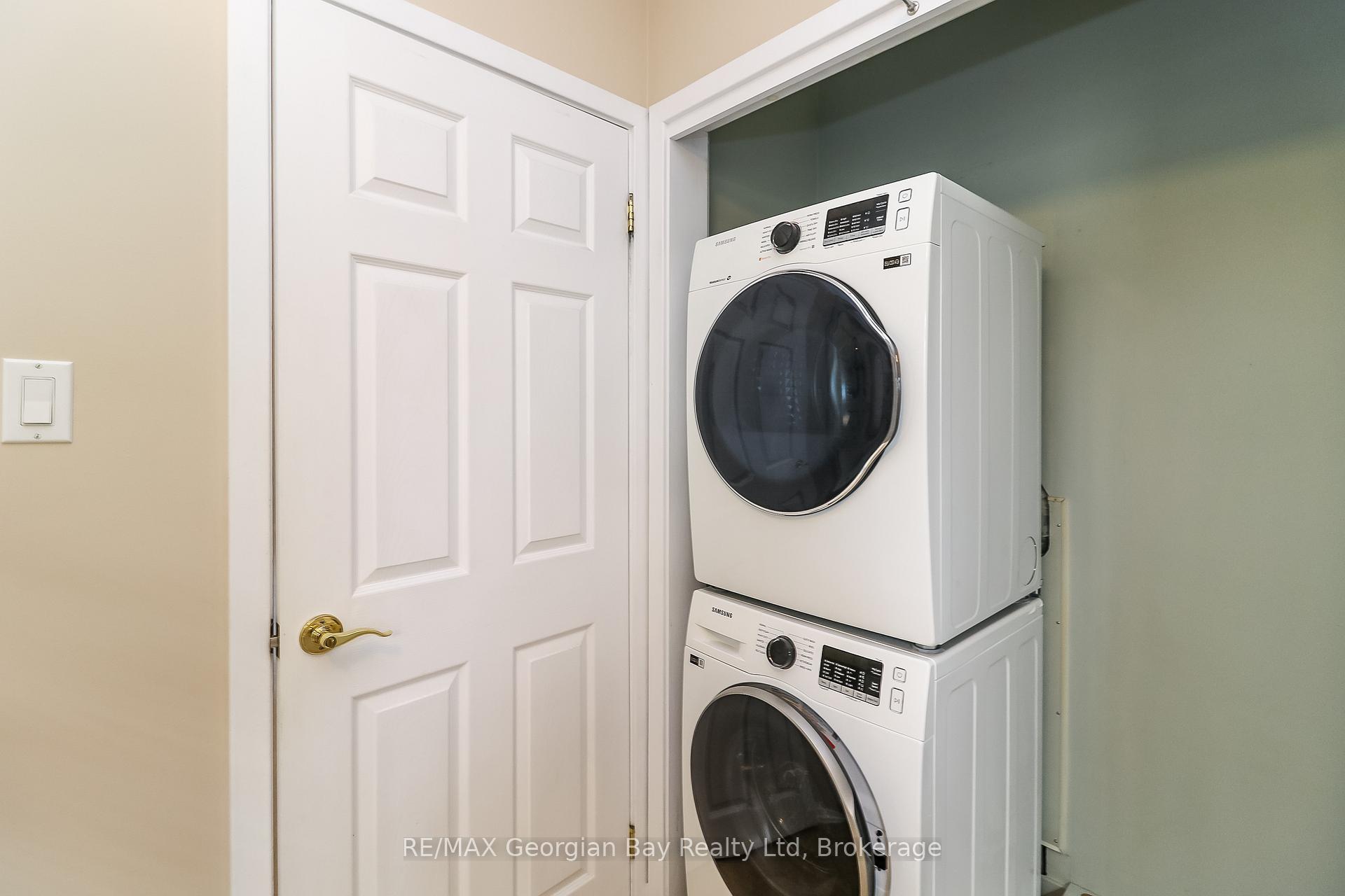 Photo 23 of 510 Irwin Street, Midland — HOMEH