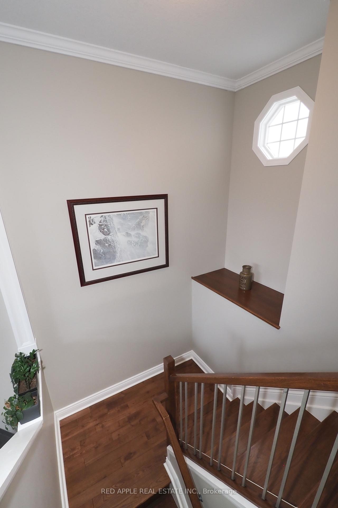 Photo 26 of 30 Candle Crescent, Kitchener — HOMEH