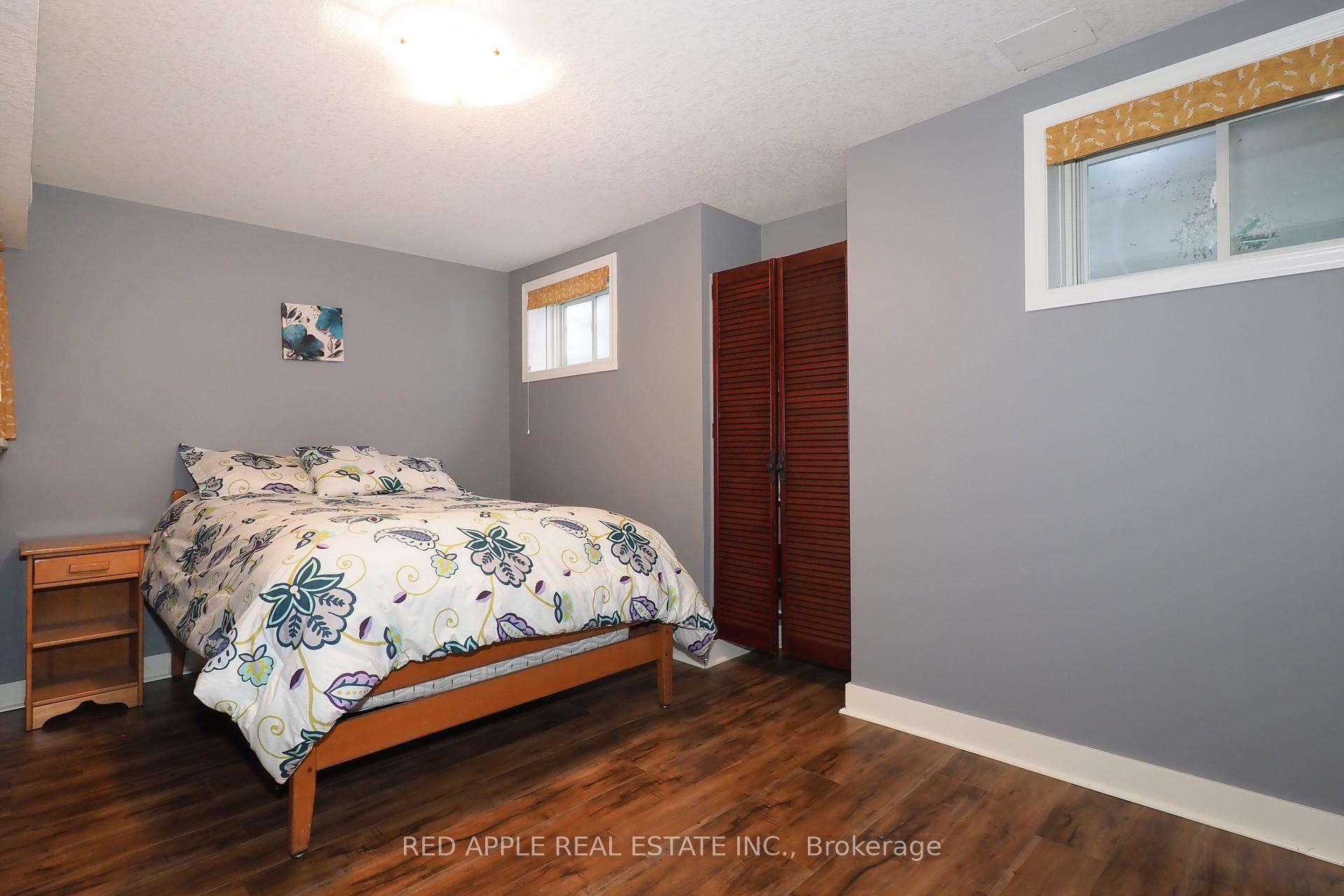 Photo 41 of 30 Candle Crescent, Kitchener — HOMEH
