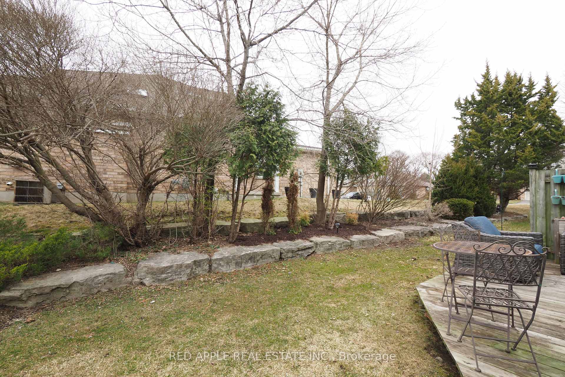 Photo 48 of 30 Candle Crescent, Kitchener — HOMEH