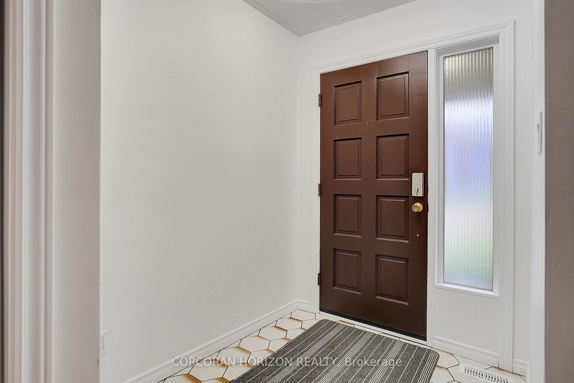 Photo 6 of 15 Cherry Hill Drive, Kitchener — HOMEH