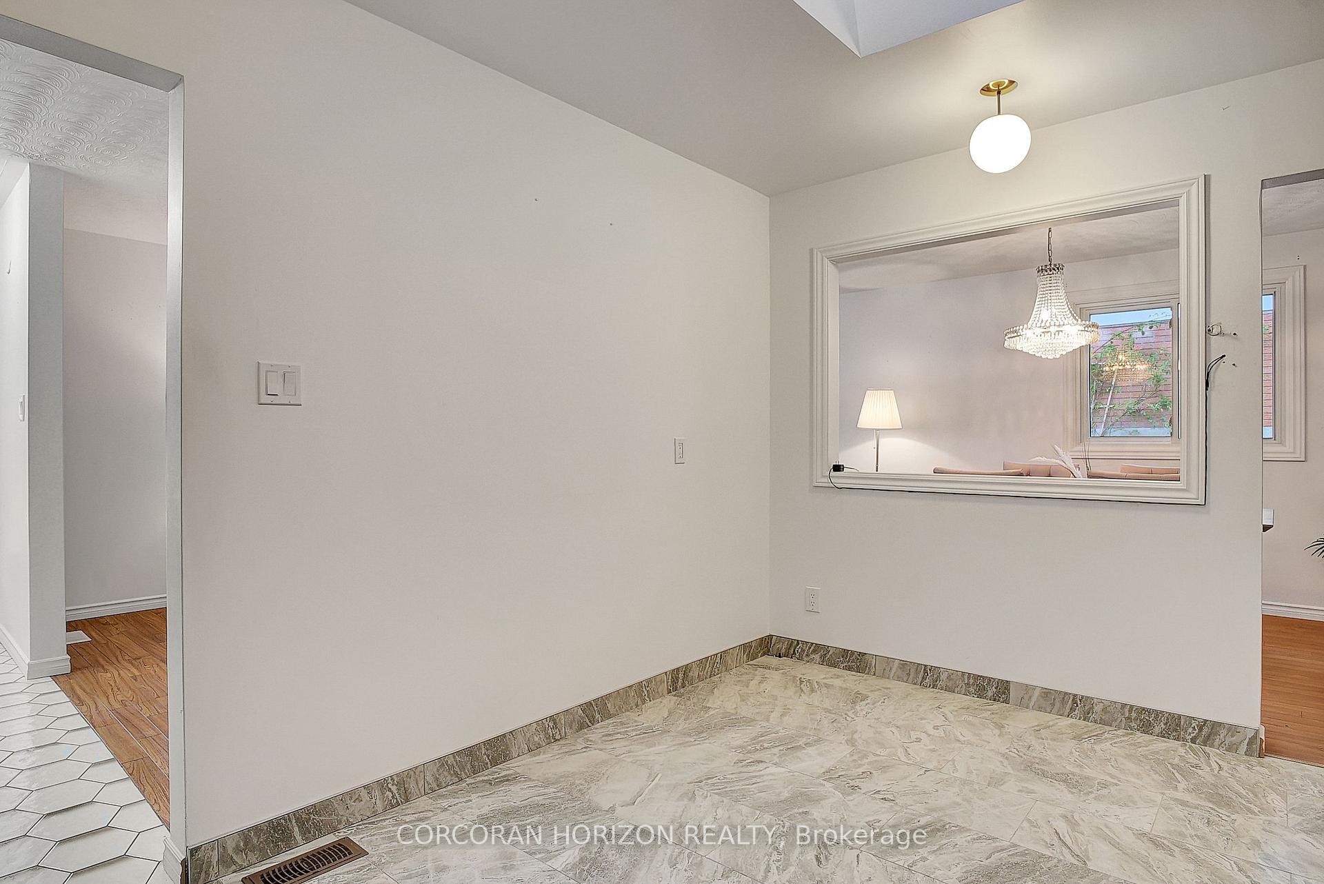 Photo 20 of 15 Cherry Hill Drive, Kitchener — HOMEH