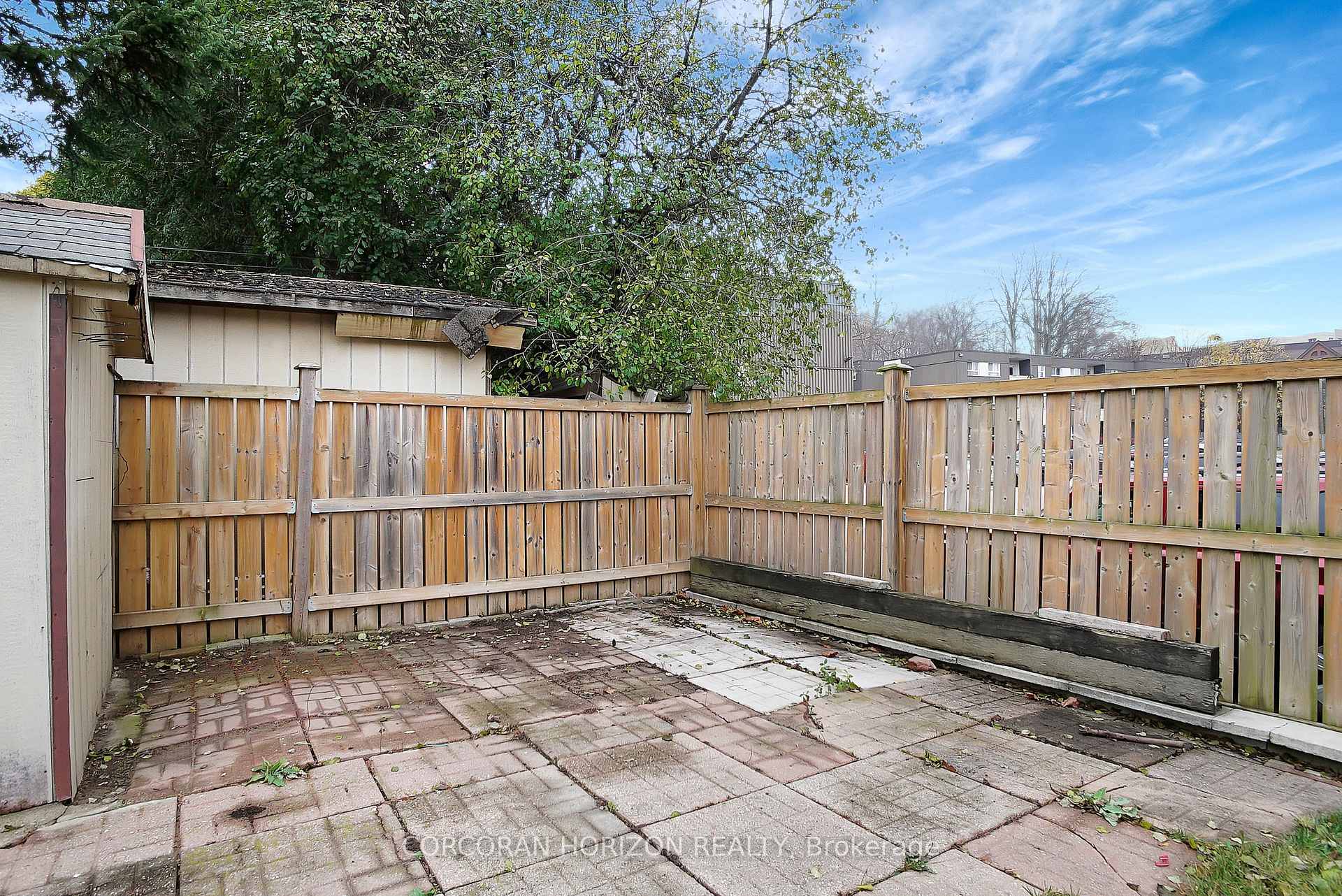 Photo 40 of 15 Cherry Hill Drive, Kitchener — HOMEH
